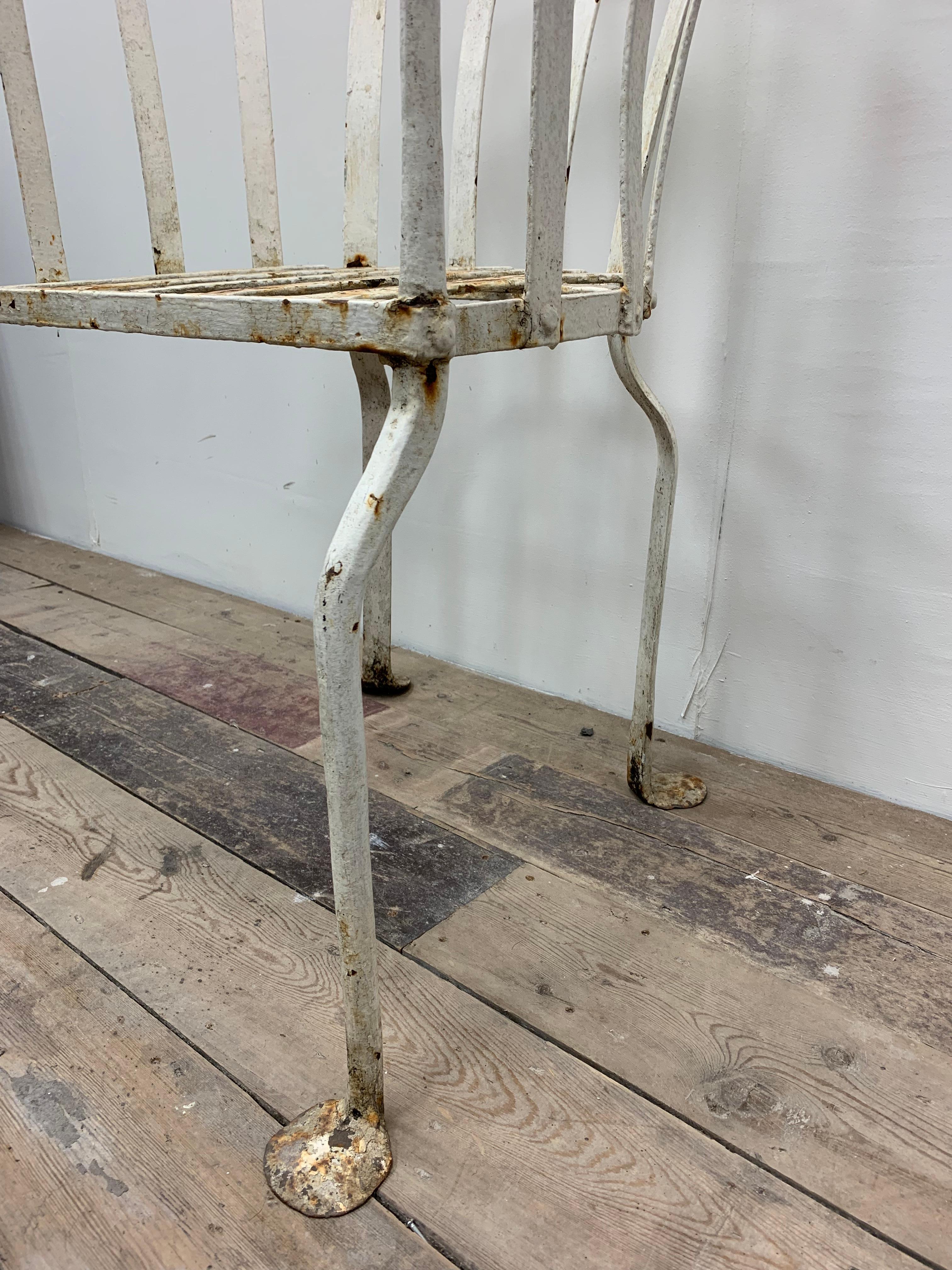 Early 19th Century 19th Century English Wrought Iron Garden Chair with a Curved Rounded Back For Sale