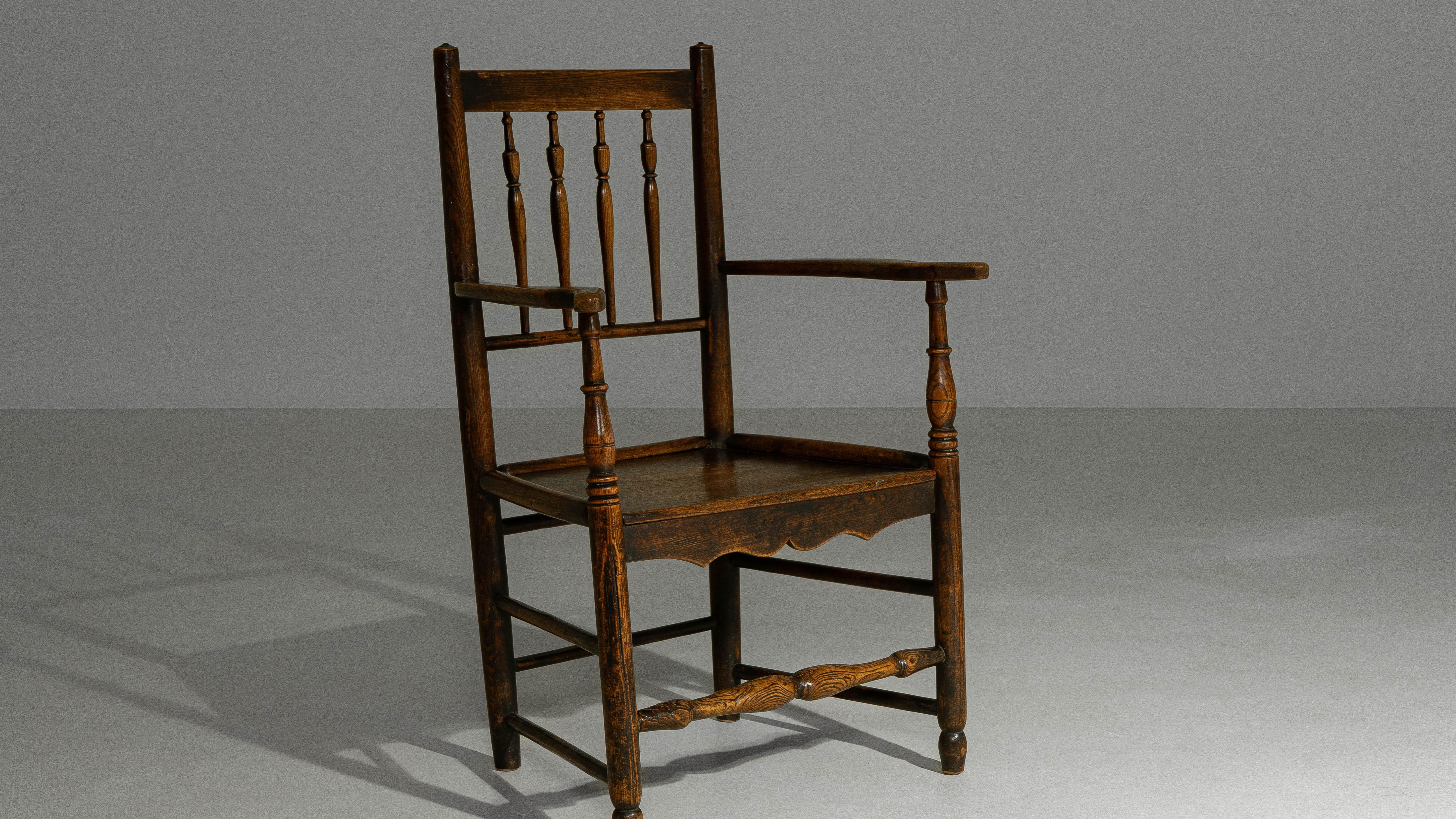 19th Century English Yorkshire Oak Spindle-Back Armchair im Angebot 2