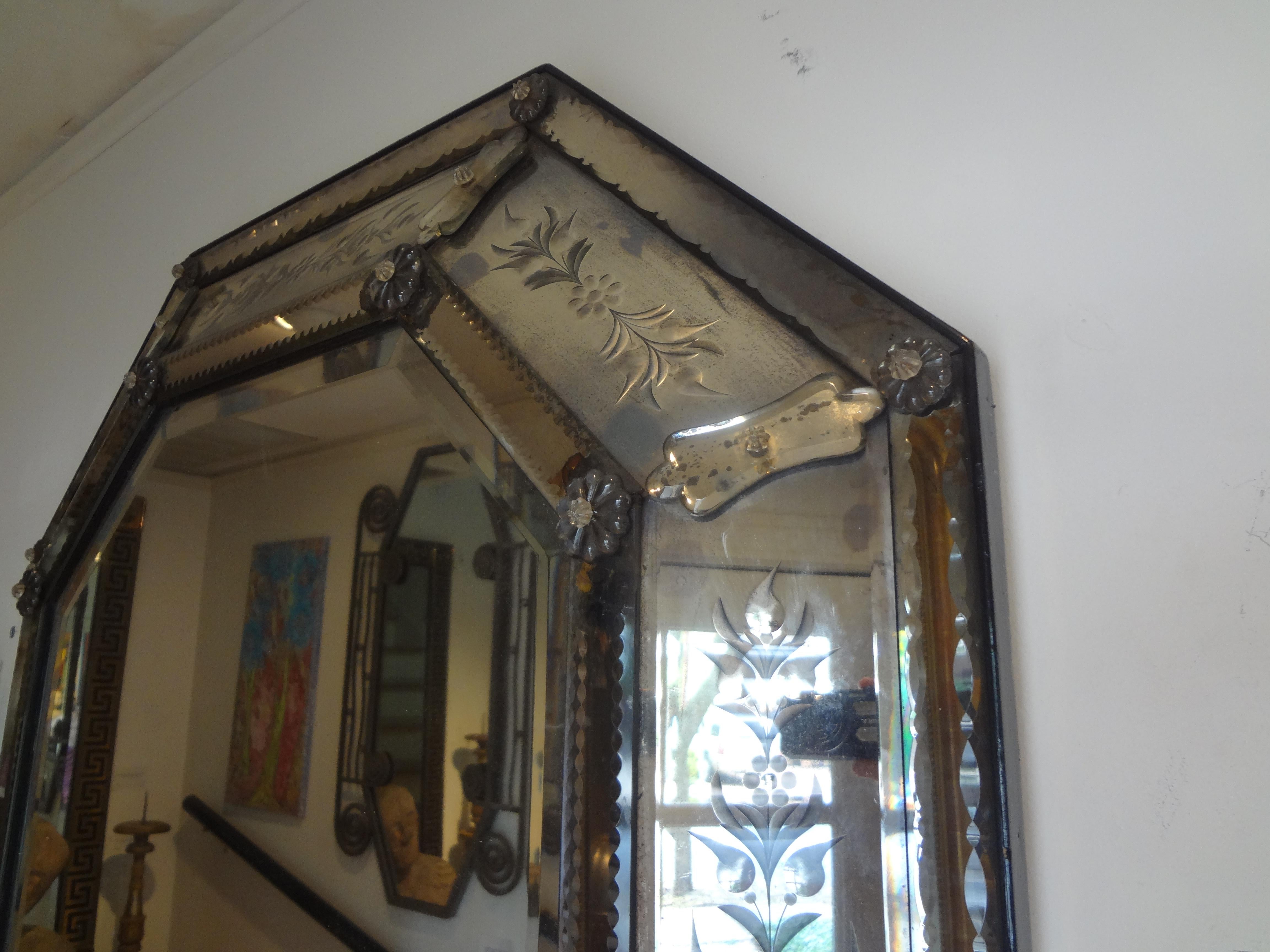 19th Century Etched and Beveled Octagonal Venetian Mirror In Good Condition In Houston, TX