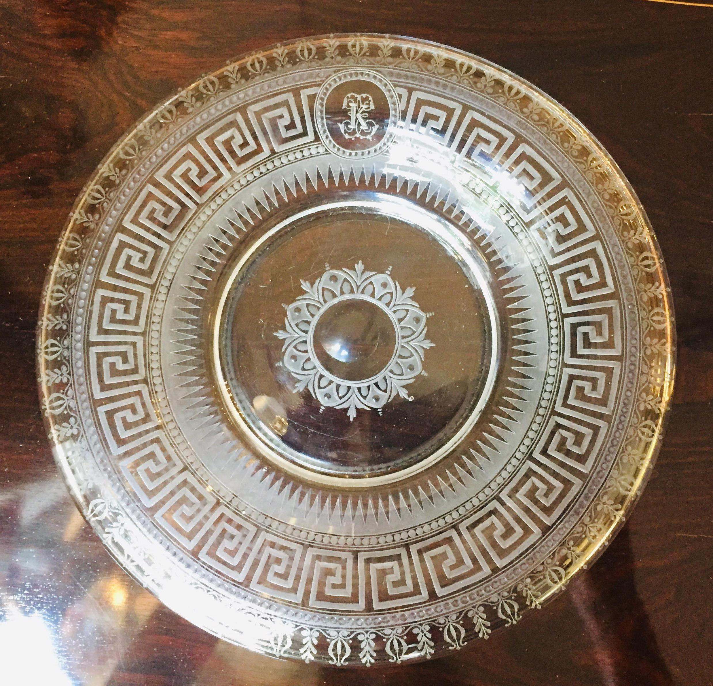 Mid-19th Century Neoclassical Clear Glass Dish of  Bohemian Origin 7