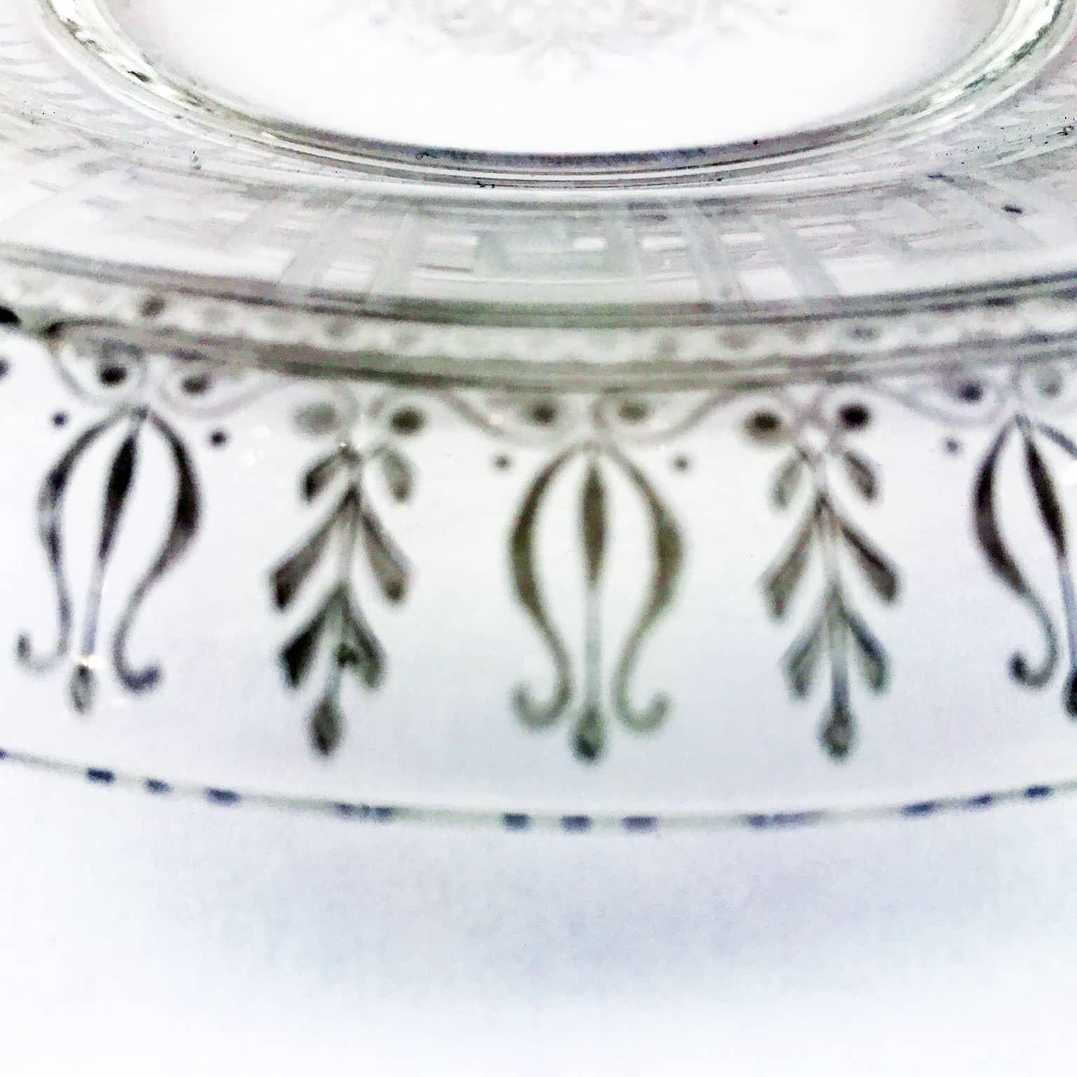 Mid-19th Century Neoclassical Clear Glass Dish of  Bohemian Origin 1