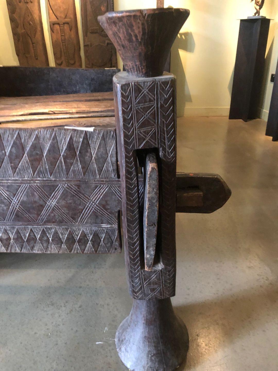 Carved 19th Century Ethiopian Royal Bed (Former Tekalegn Besapa Collection) For Sale