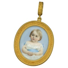 Pendentif en émail avec portrait, 19e siècle, Revive étrusque