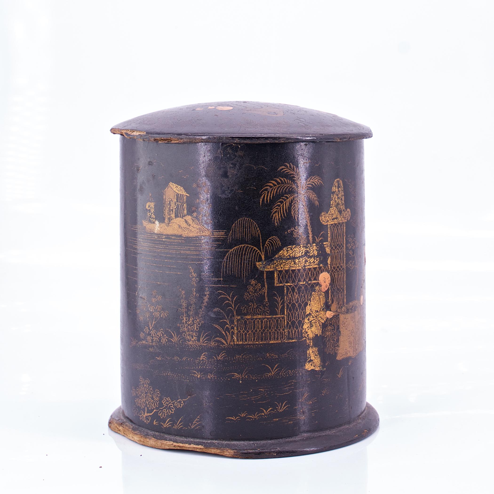 Hand-Crafted 19th Century European Black Lacquered Chinoserie Painted Tea/Tobacco Caddy Jar For Sale