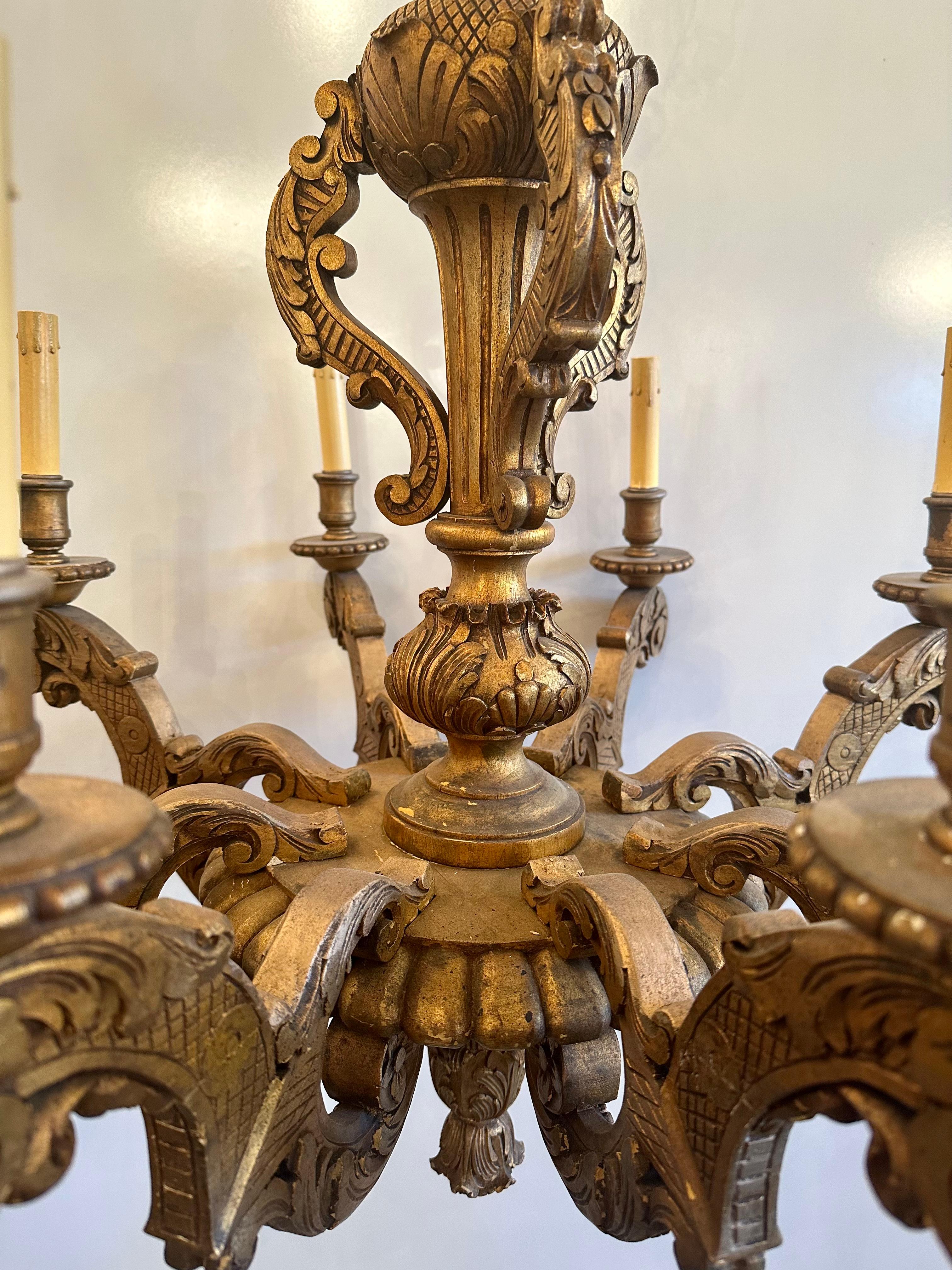 Early 20th Century 19th Century European Carved Wood Chandelier with Gilded Gold Original Finish  For Sale