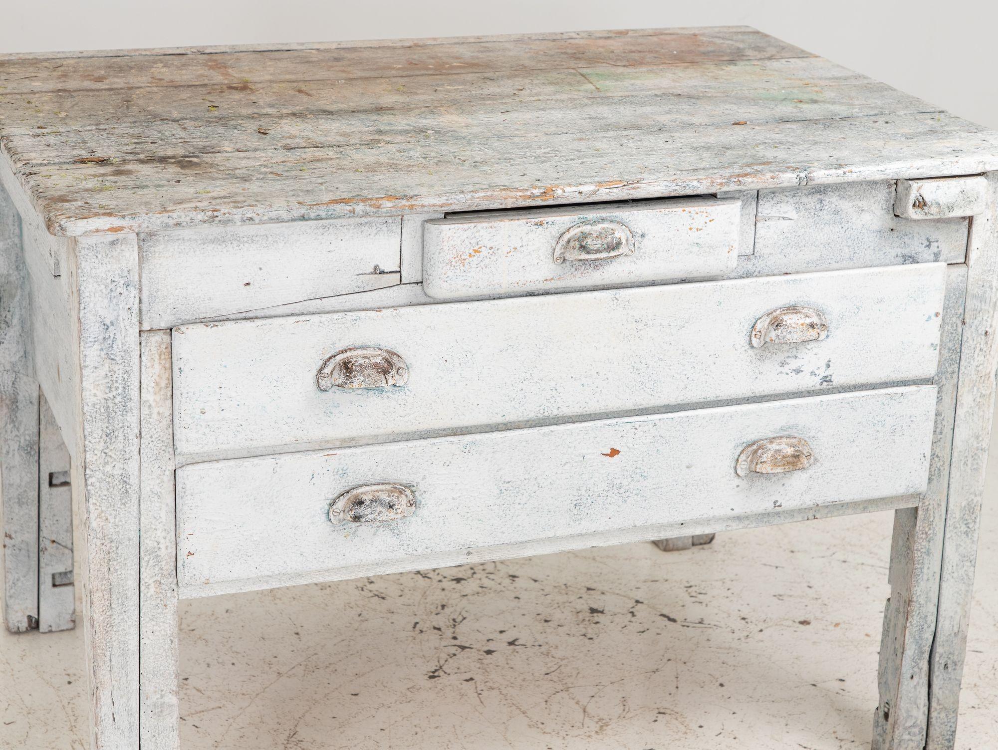 19th Century European Gray Painted Workbench For Sale 7
