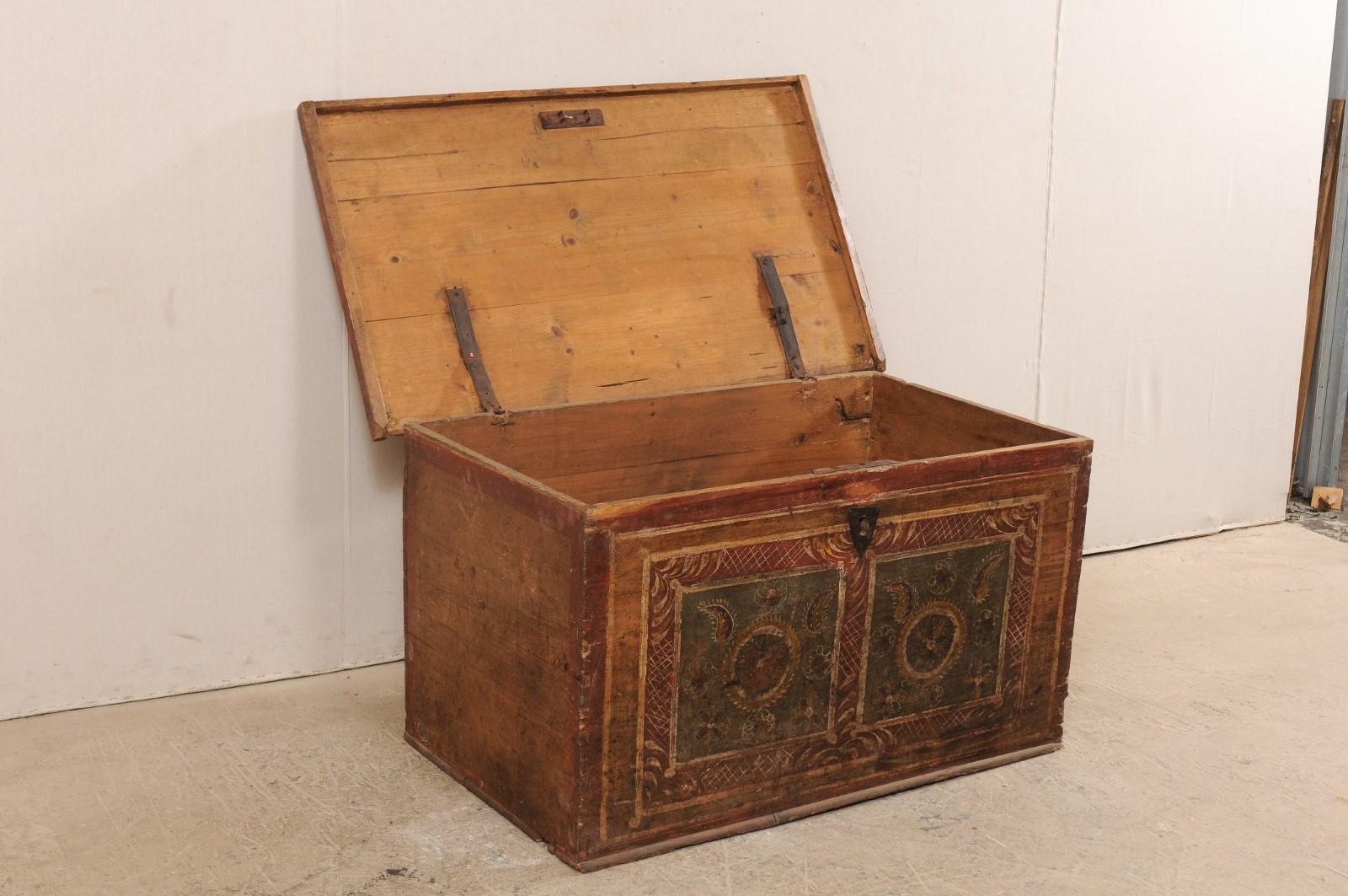 19th Century European Hand Painted Wooden Coffer Trunk In Good Condition For Sale In Atlanta, GA