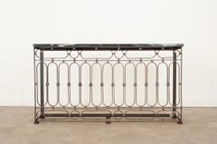 Consola europea de hierro y zinc del siglo XIX