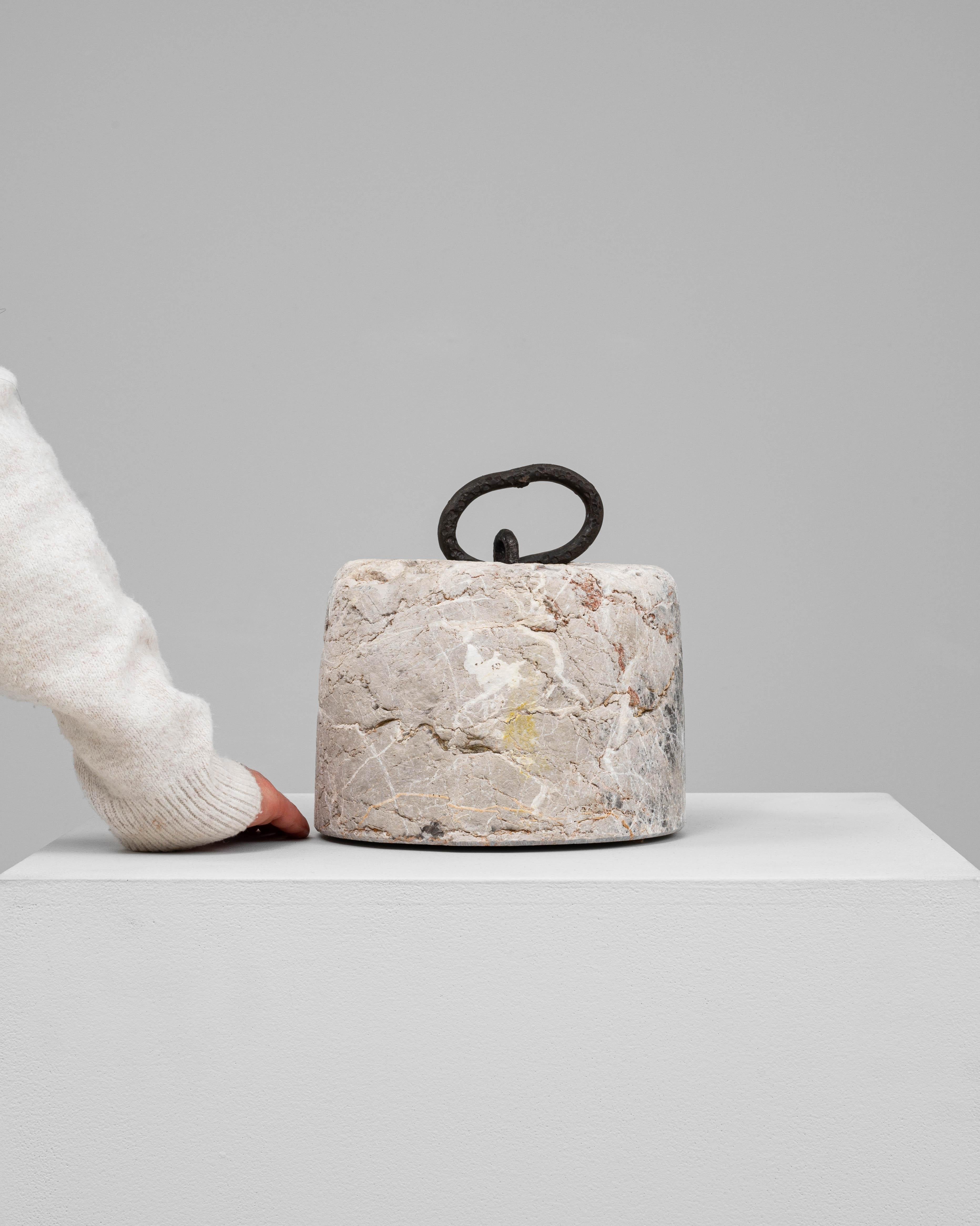 19th Century European Marble Door Stop Europeo en venta