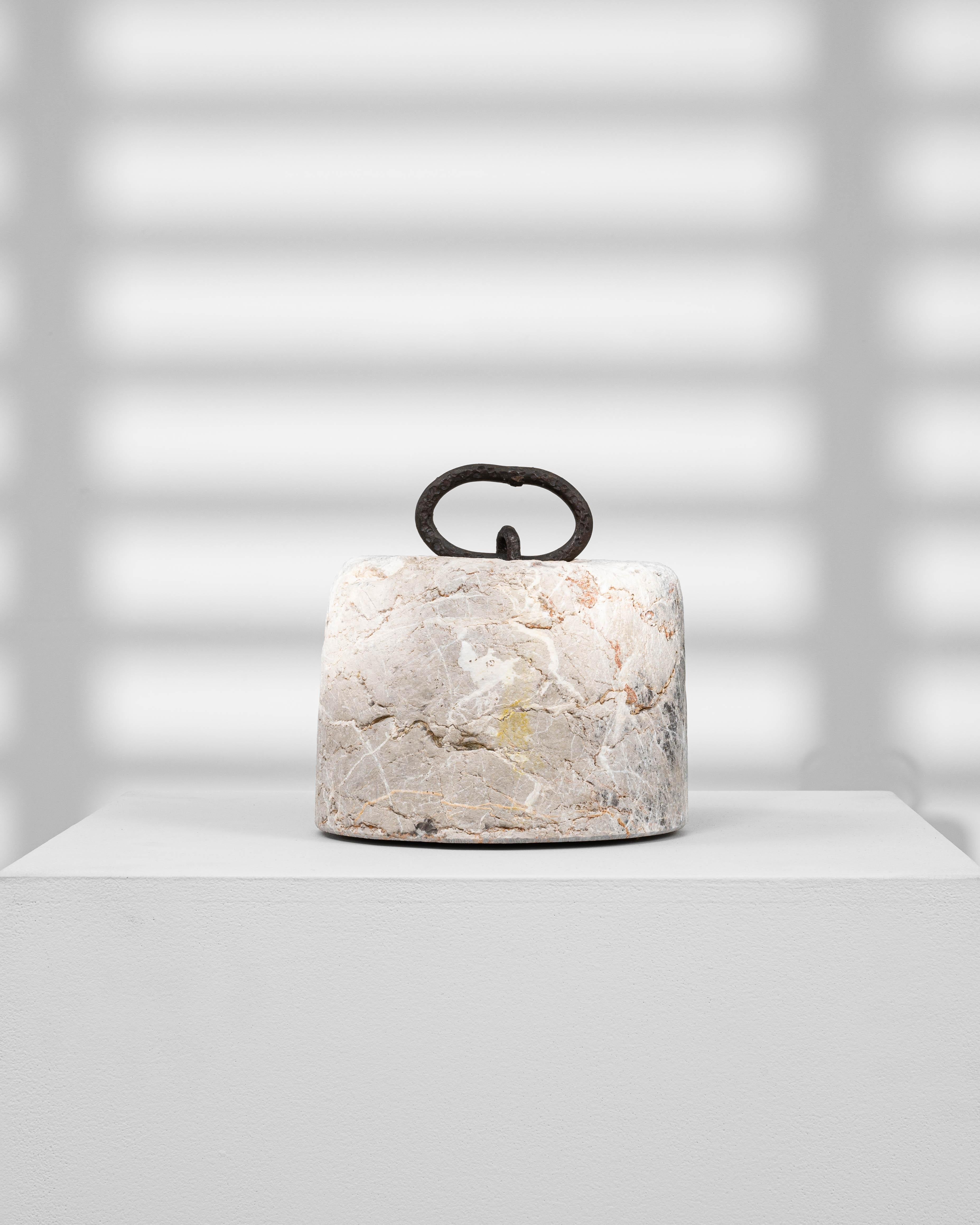 19th Century European Marble Door Stop Mármol en venta