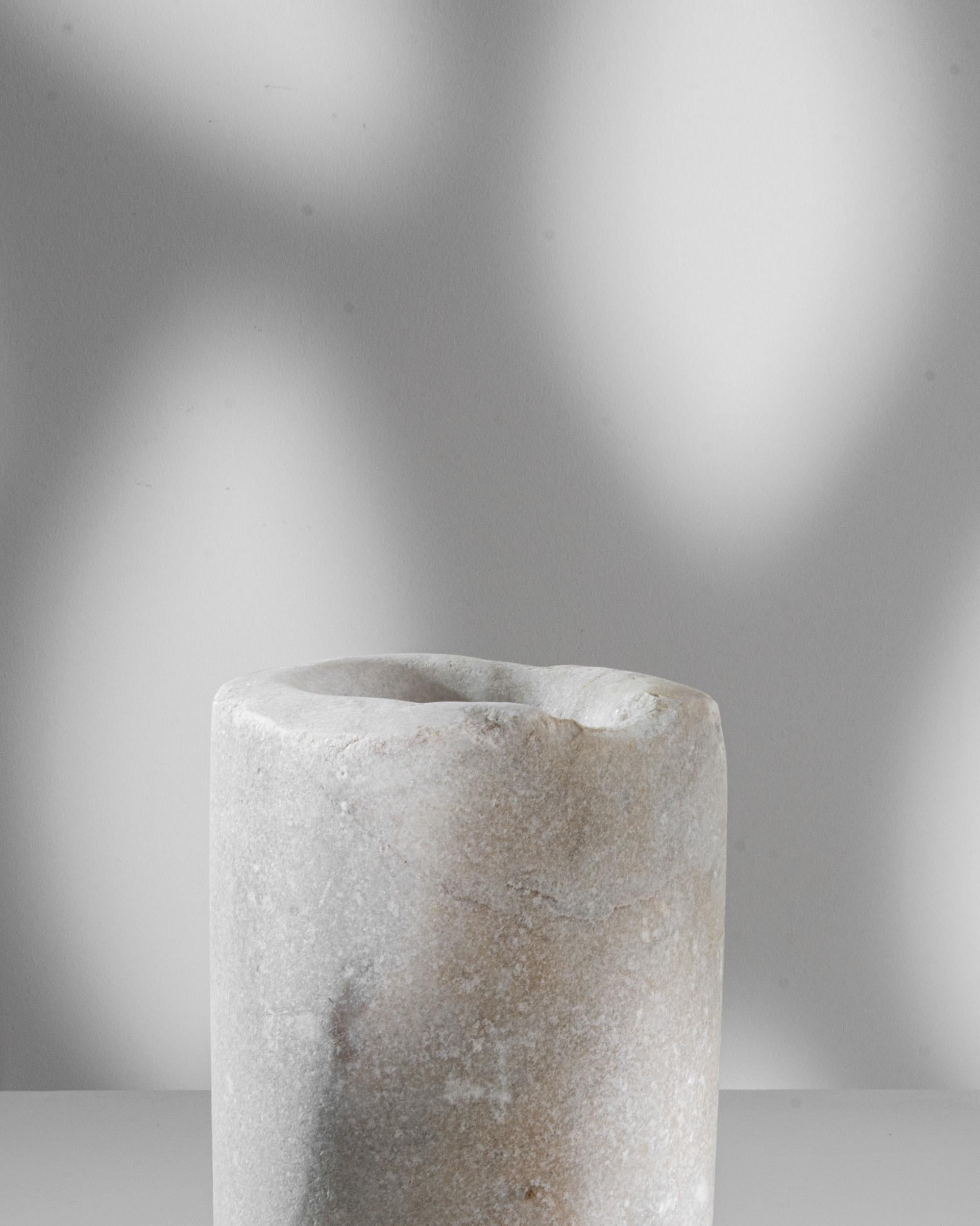 Mortier européen en marbre du 19ème siècle Bon état - En vente à High Point, NC