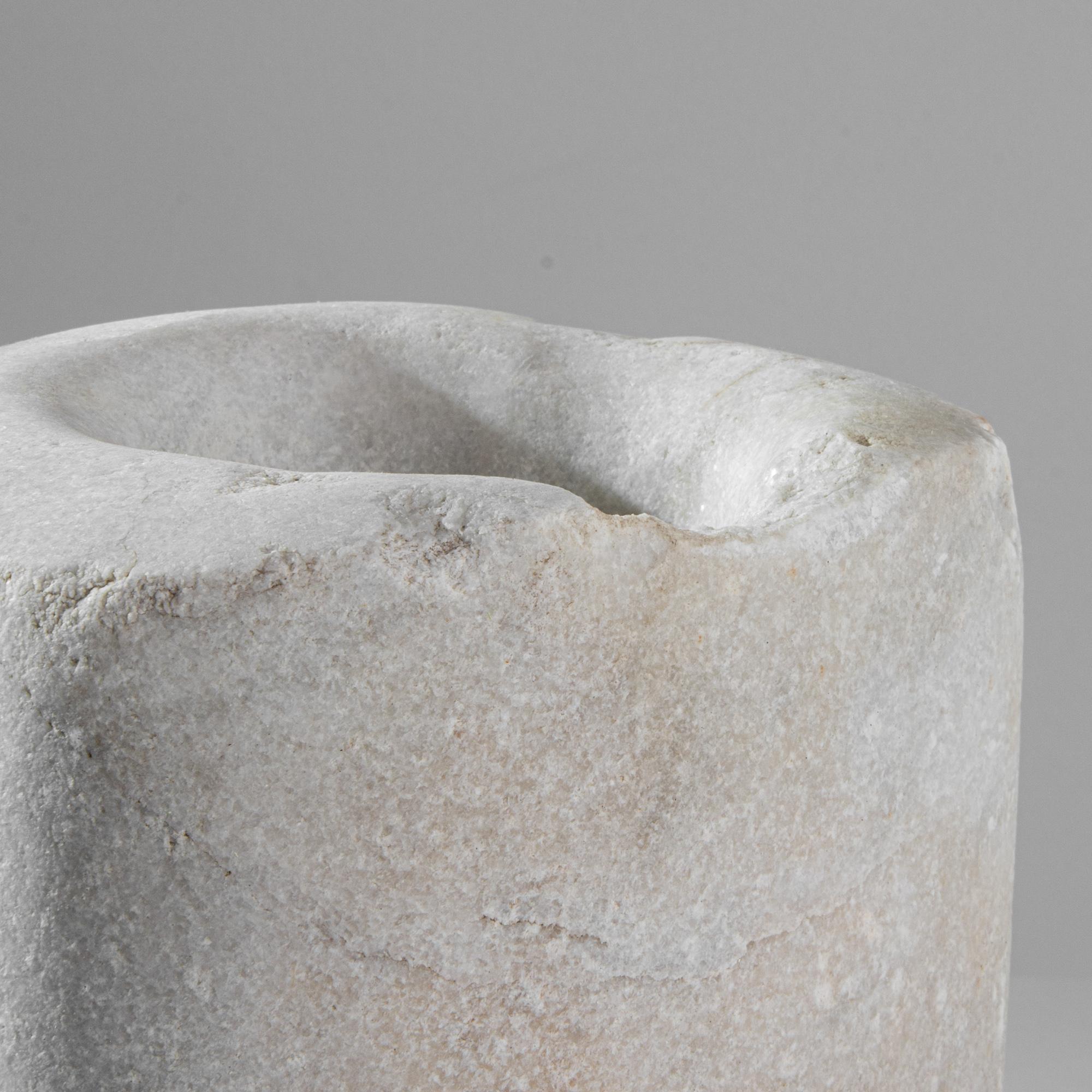 19th Century European Marble Mortar For Sale 3