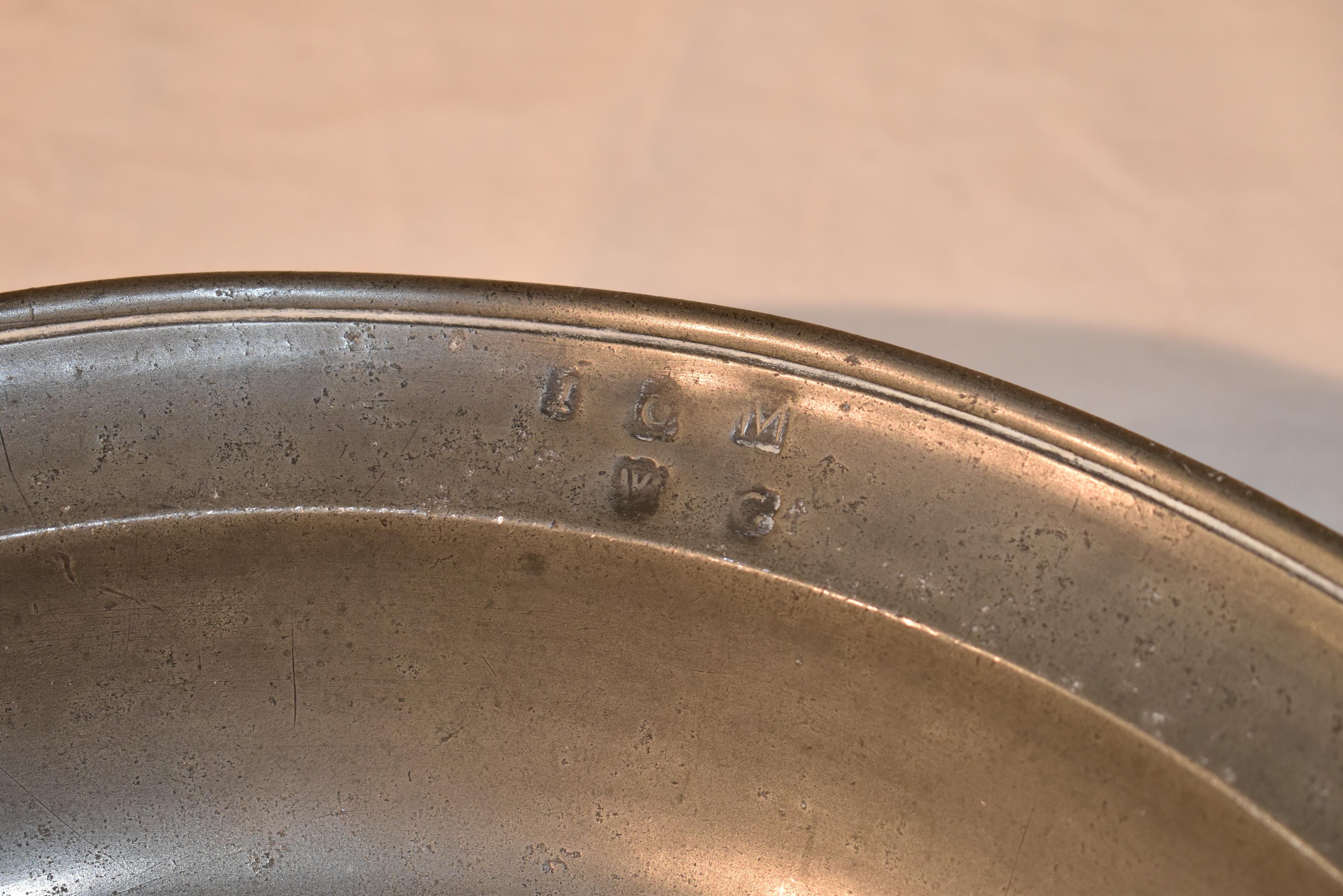 19th Century European Pewter Bowl Belga en venta