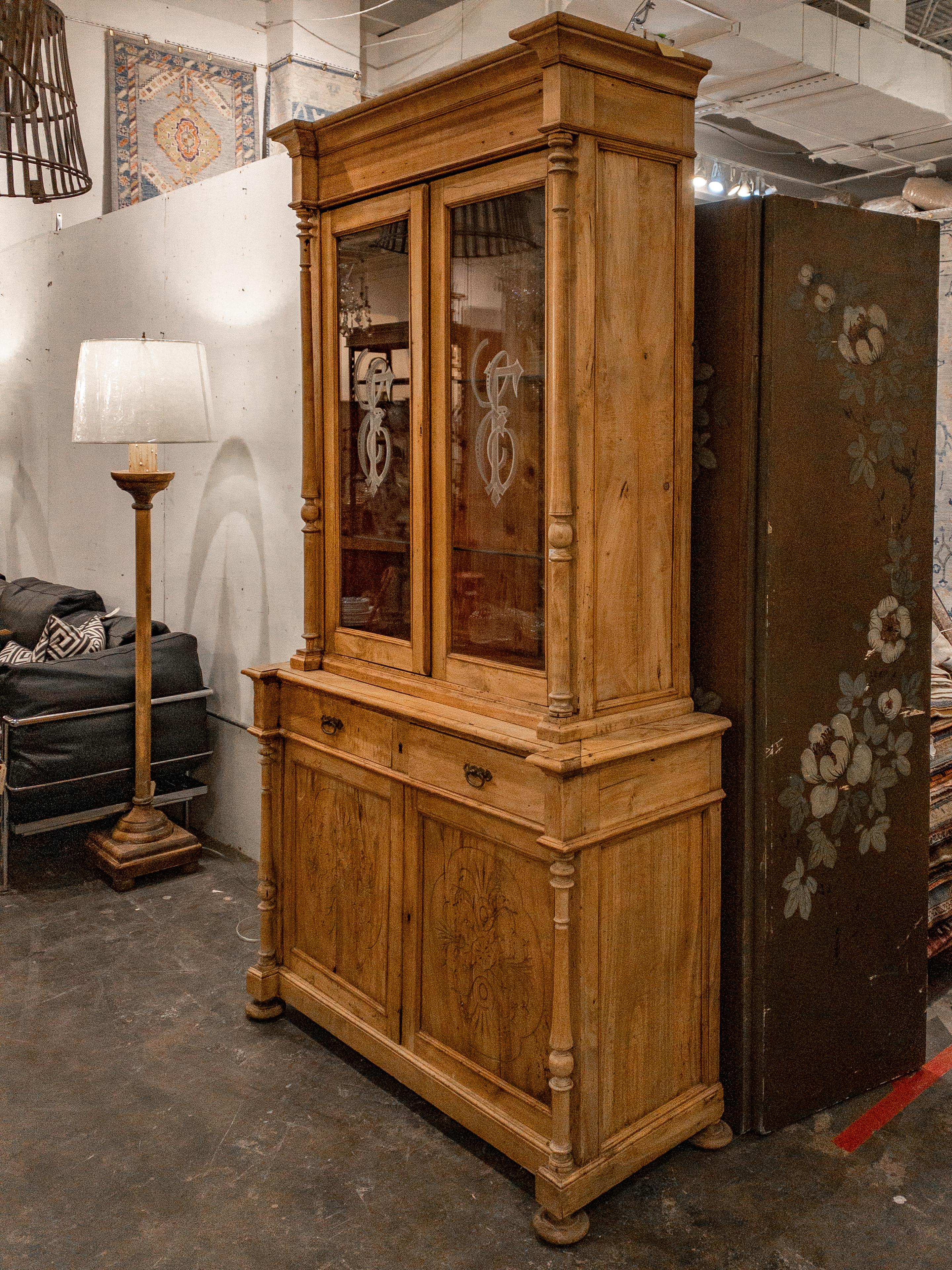 19th Century European Pine Bookcase For Sale 1