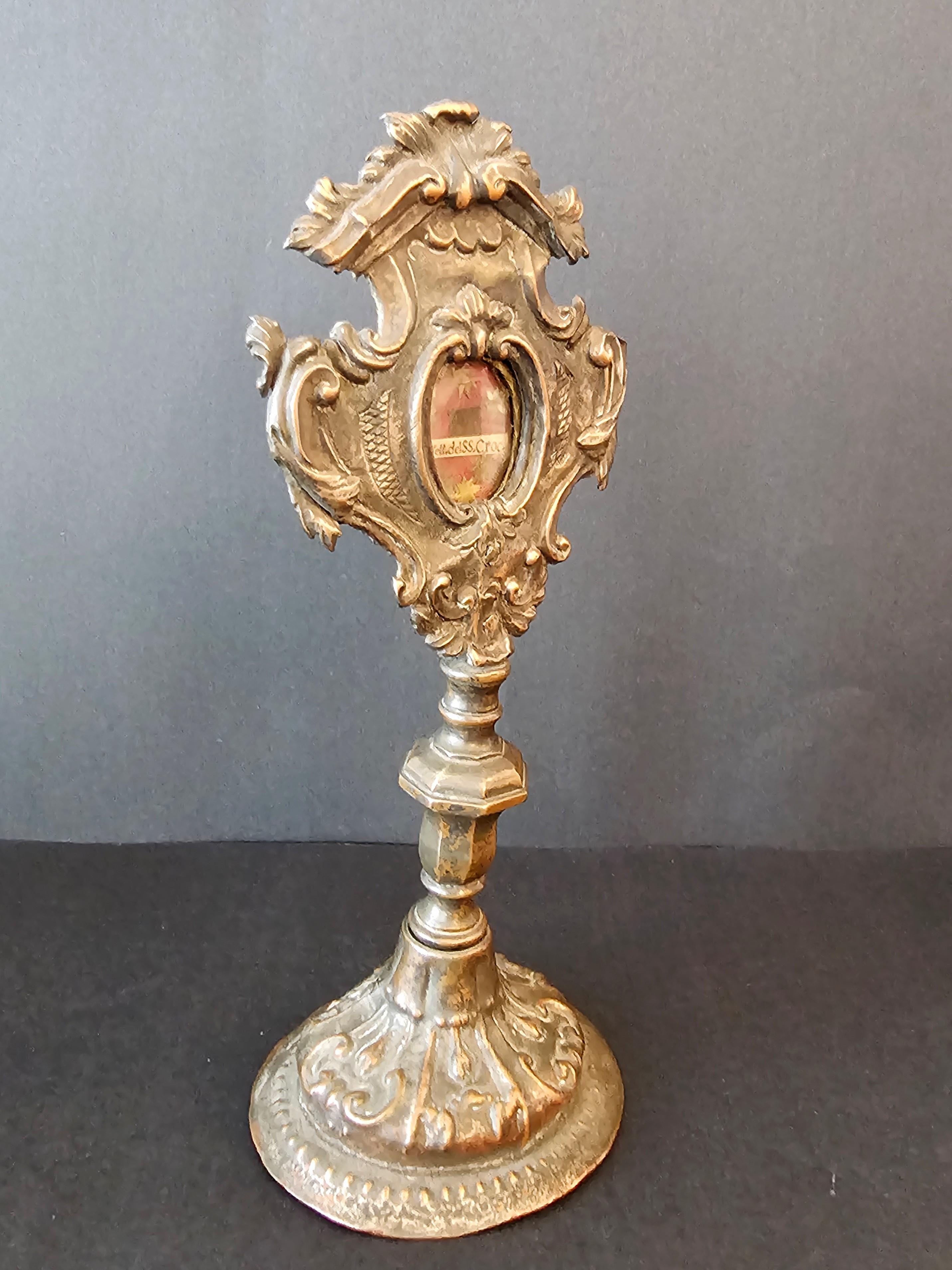 Europäische religiöse Altarreliquary-Monstrance des 19. Jahrhunderts mit Relic (Metall)
