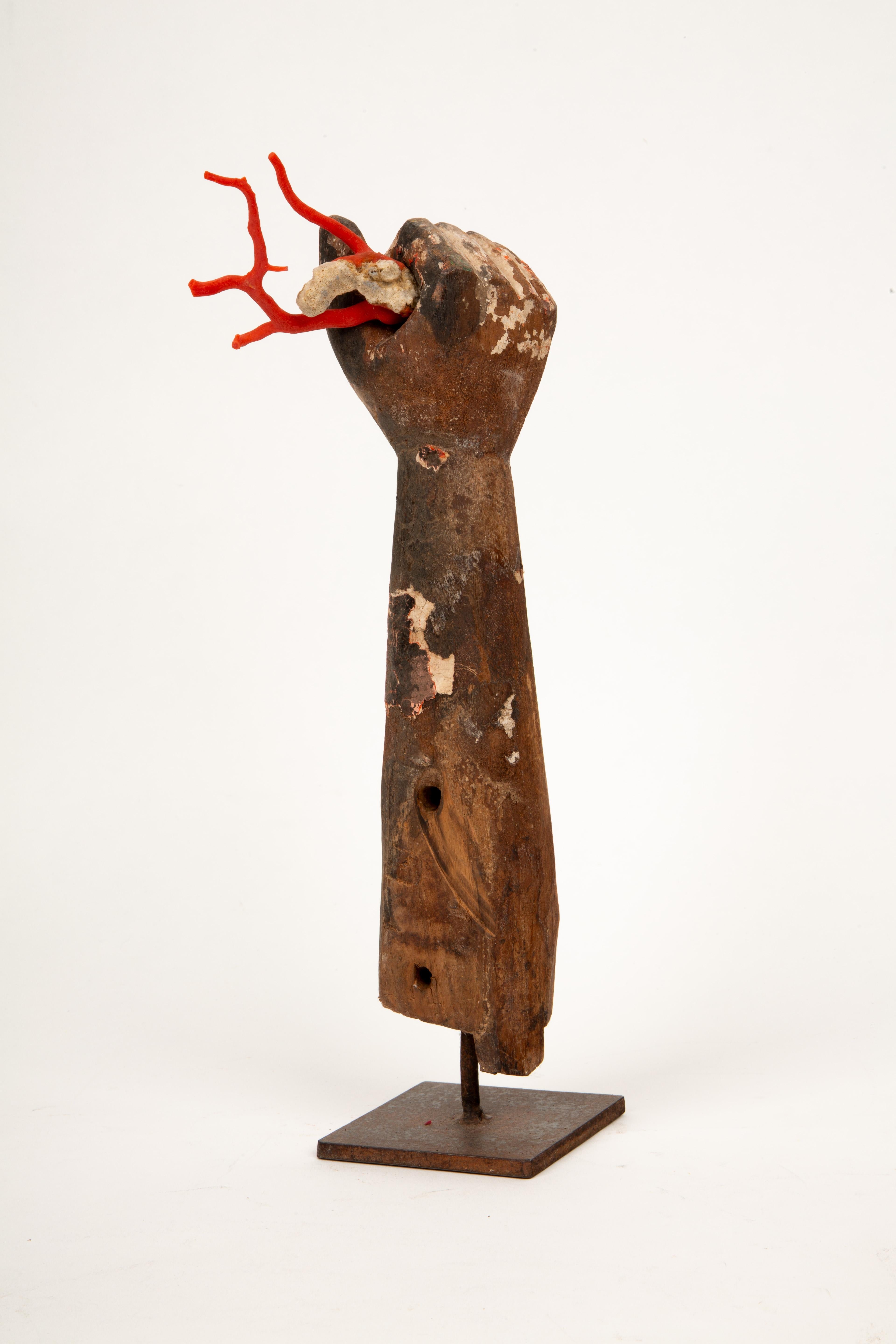 19th Century 19th-Century European Santos Hand with Red Coral: A Symbol of Sacred Vitality