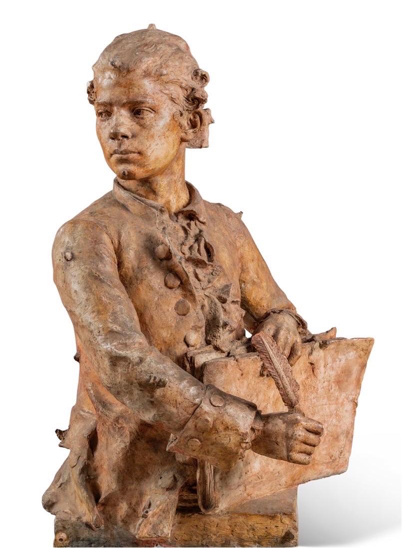 Figurative Sculpture de 19th Century European School - Wolfgang Amadeus Mozart, Escultura de medio cuerpo del siglo XVIII