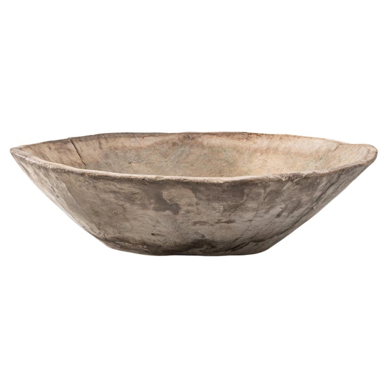 19th Century European Wooden Dough Bowl For Sale at 1stDibs