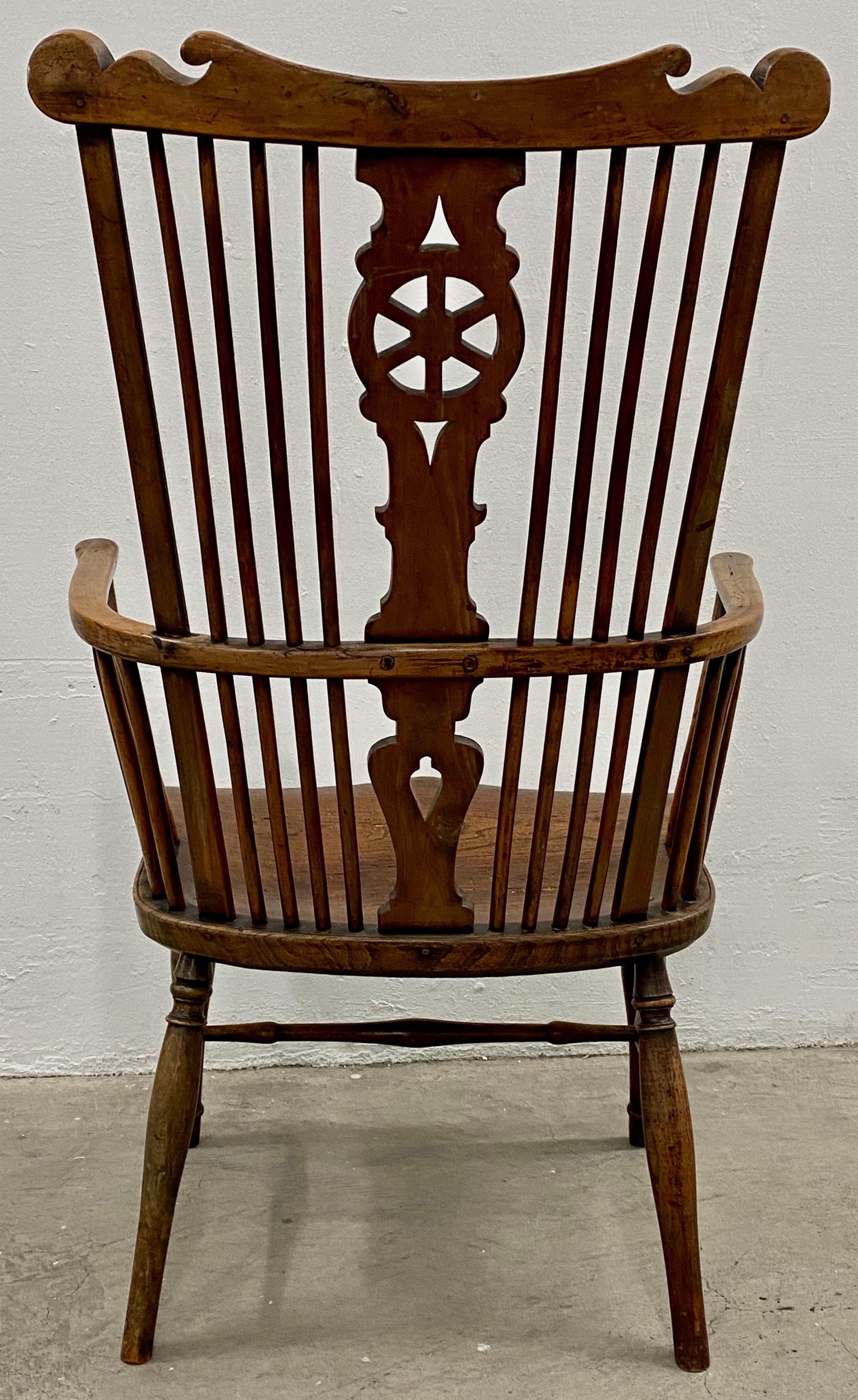 19th Century European Yew Wood High Back Windsor Armchair For Sale 1