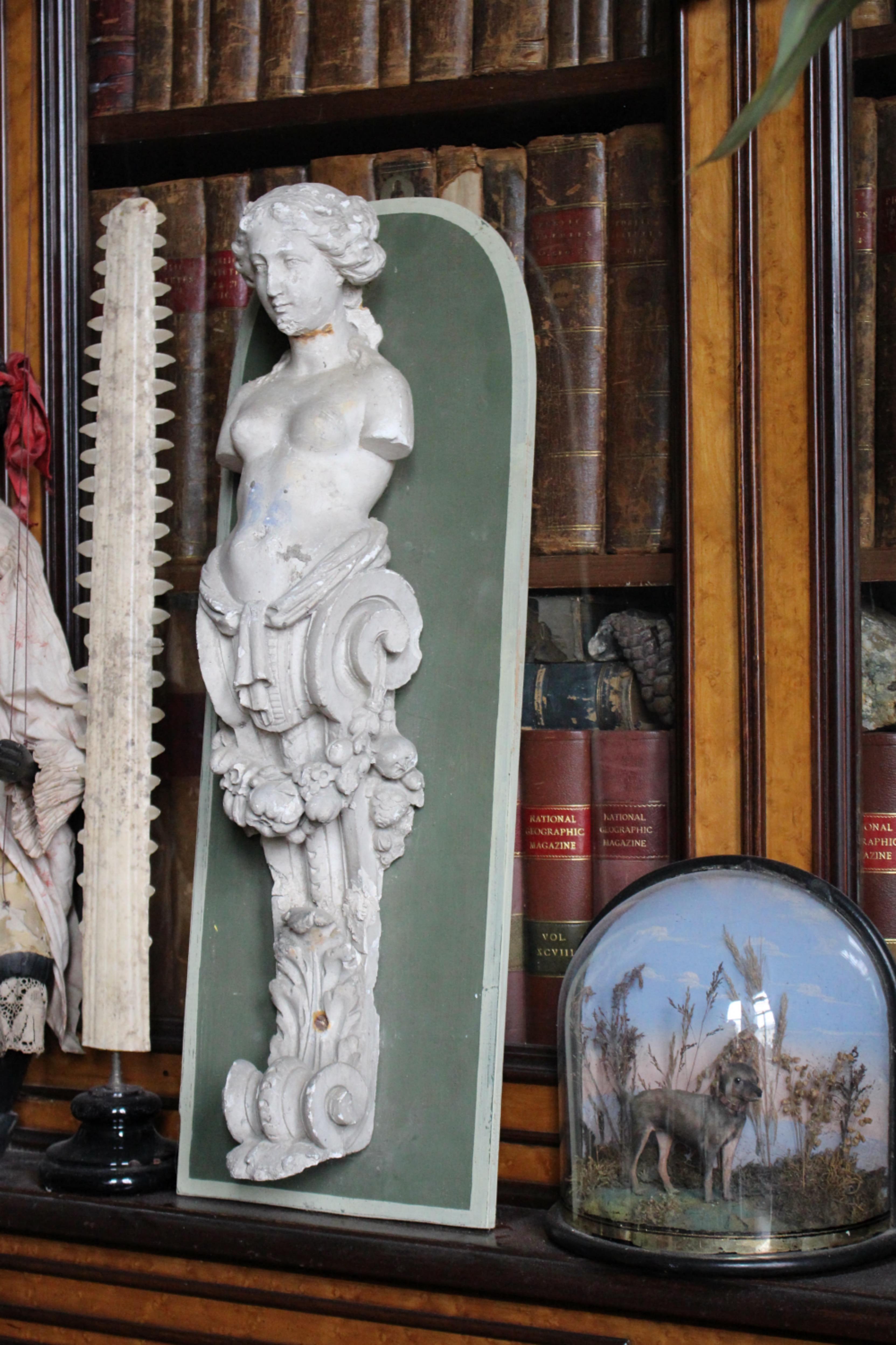 19th Century Ex Museum Plaster Corbel Foundry Sample Classical Maiden In Good Condition In Lowestoft, GB