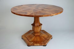 19th Century Exceptional Biedermeier Cherry Pedestal Table. Vienna, c. 1820.