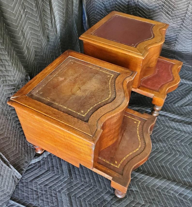 19th Century Expandable English Mahogany Library Bed Step In Good Condition For Sale In Forney, TX
