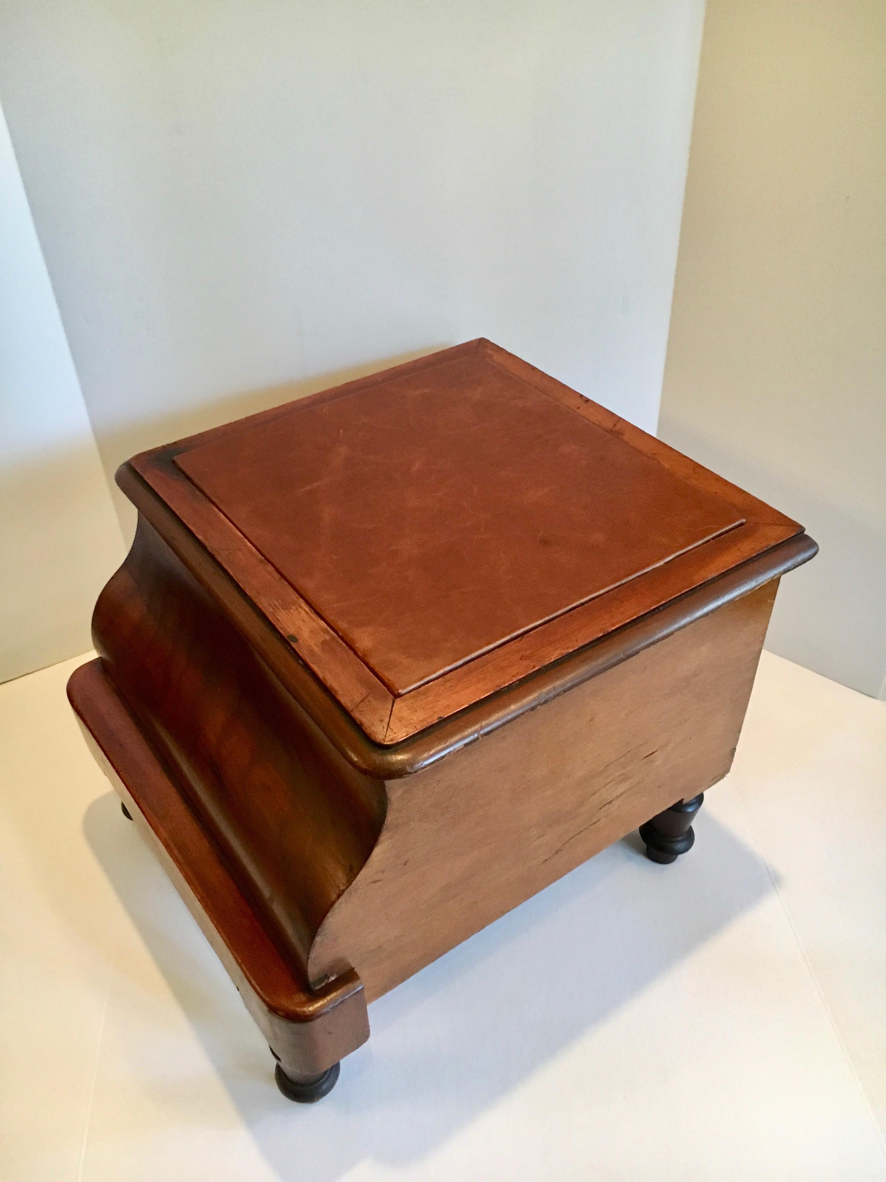 19th century expandable library steps with storage, handsome as step stool for those hard to reach places in your office, library, kitchen or childs room. Expandable and handy step with a top lid for storage.

The top leather has been replaced,