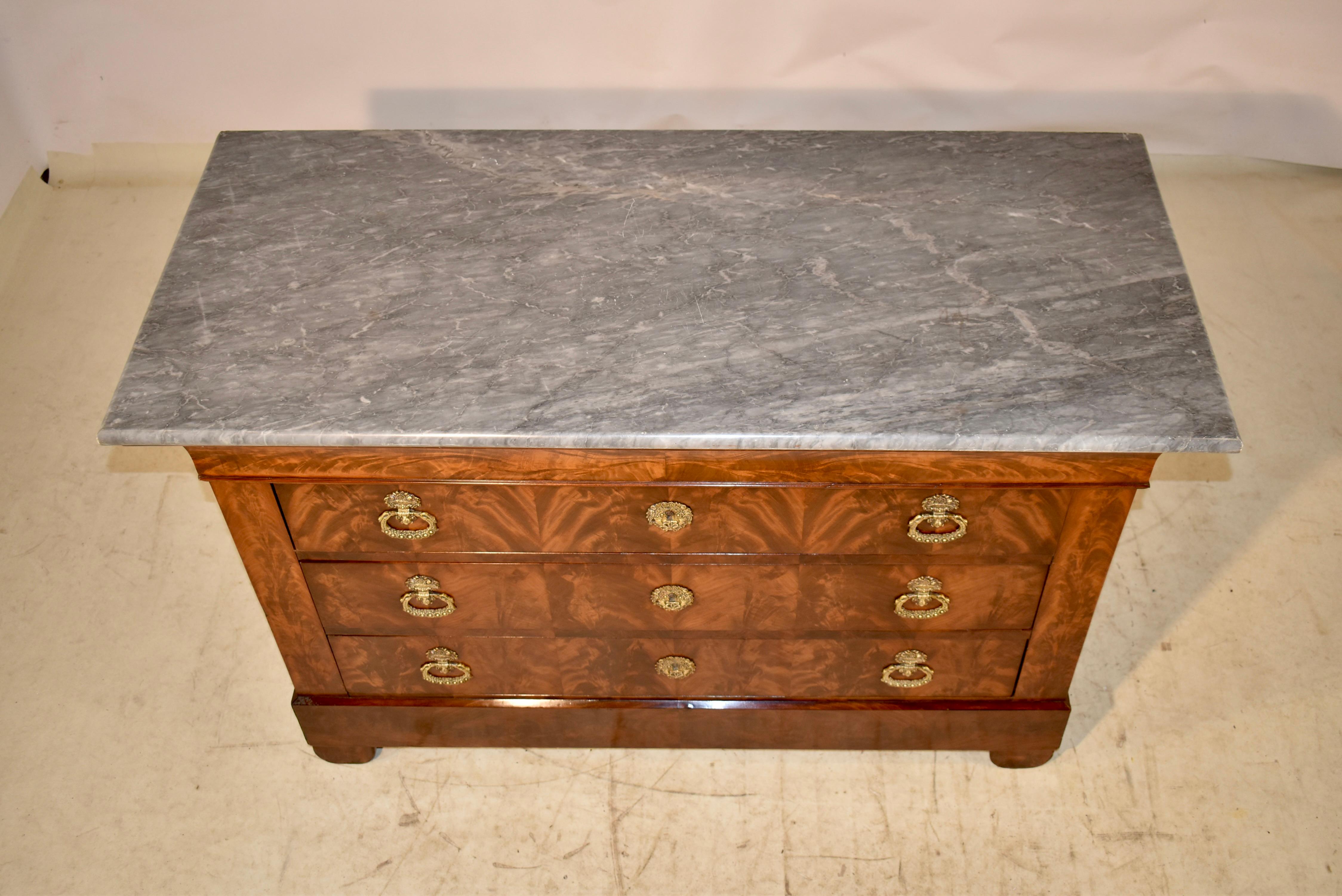 19th Century Exquisite Louis Philippe Commode For Sale 5