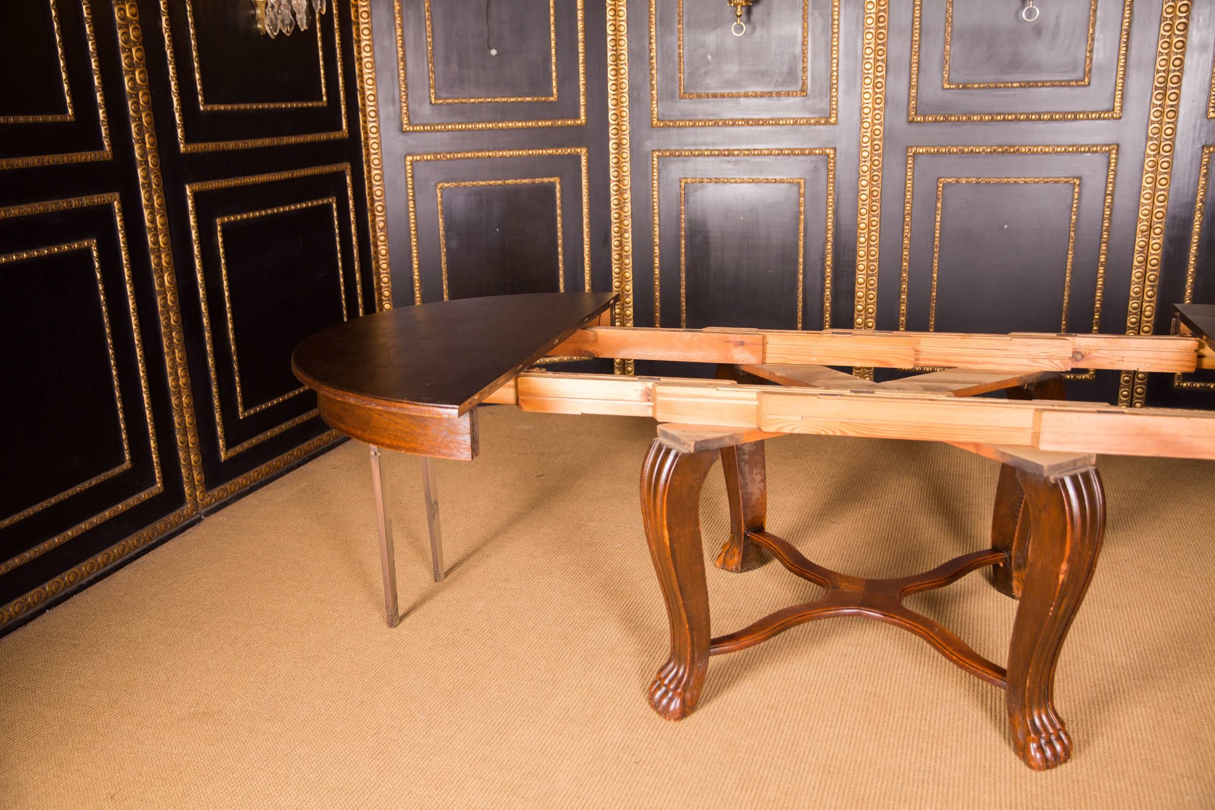 19th Century Extendable Dining Table with Paws, Neo Renaissance Period 3