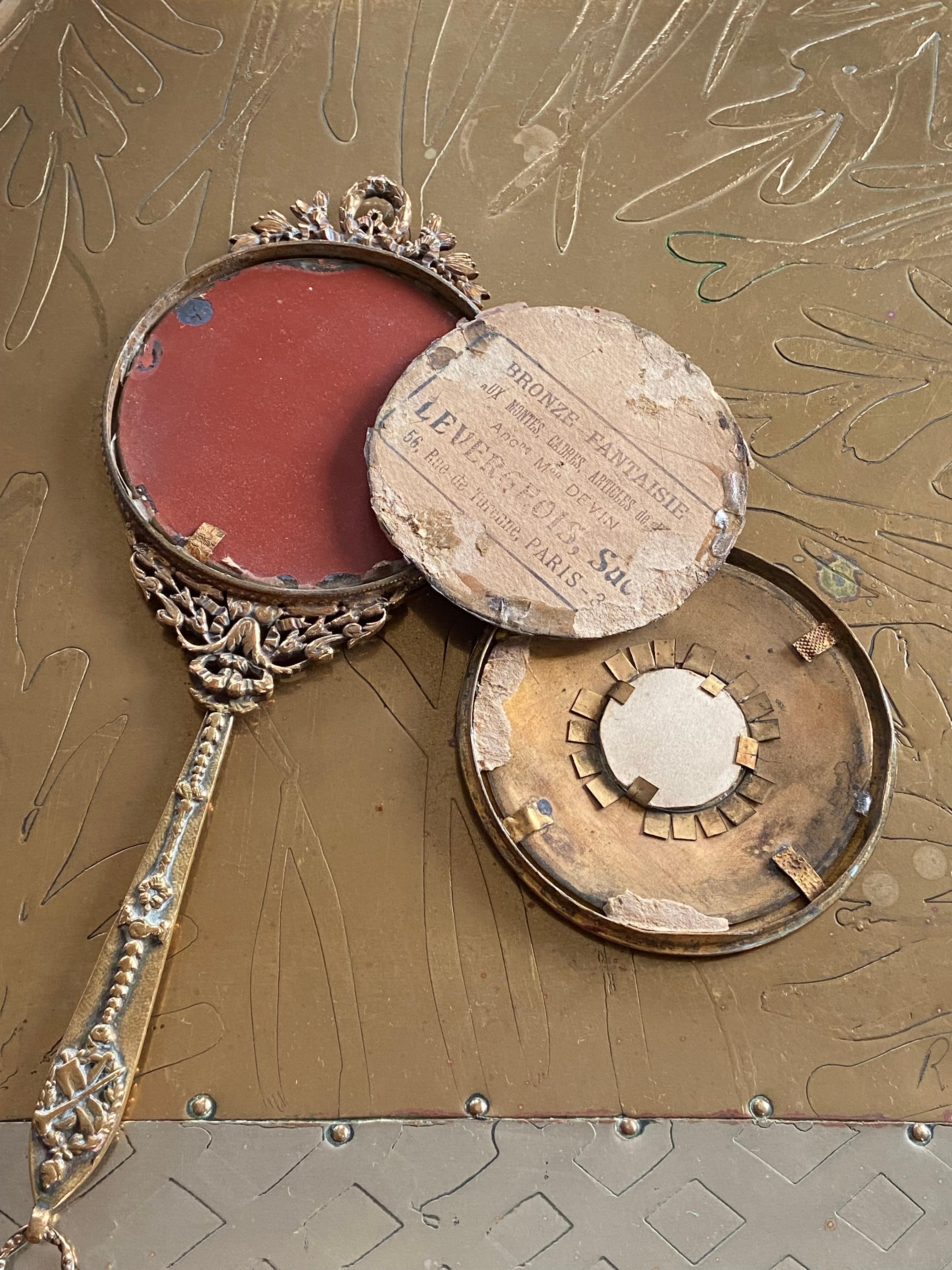 19th Century Extraordinary French Hand Mirror in Engraved Metal Louis XVI Style For Sale 5