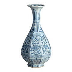 19th Century Faceted Blue and White Glazed Vase