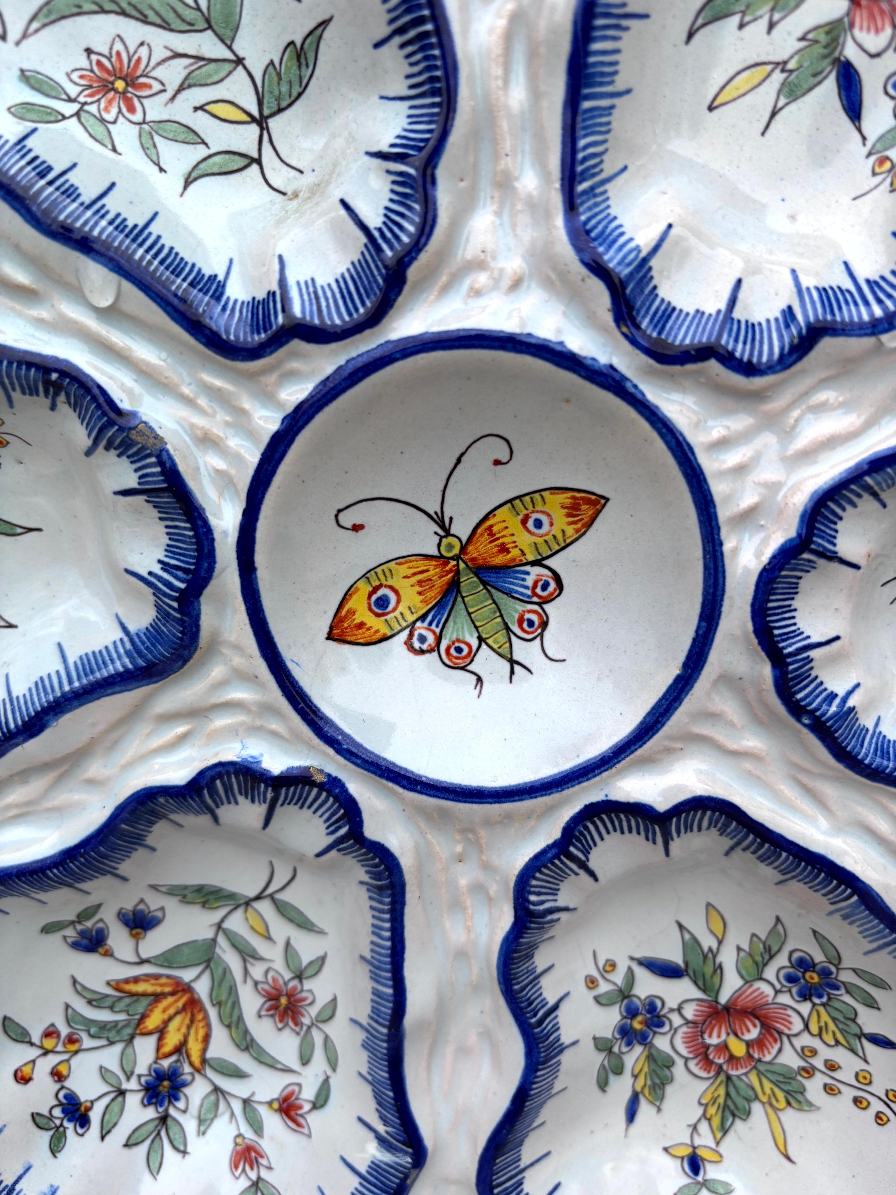Plato Desvres Mariposa de Ostra Fourmaintraux de loza del siglo XIX Francés en venta