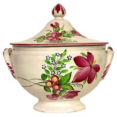 Zuppiera in maiolica del XIX secolo, stile Keller & Guérin, Lunéville