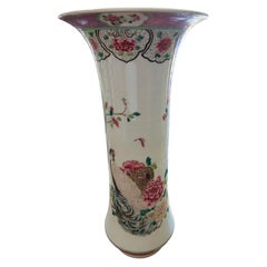 Bicchiere Famille Rose del XIX secolo