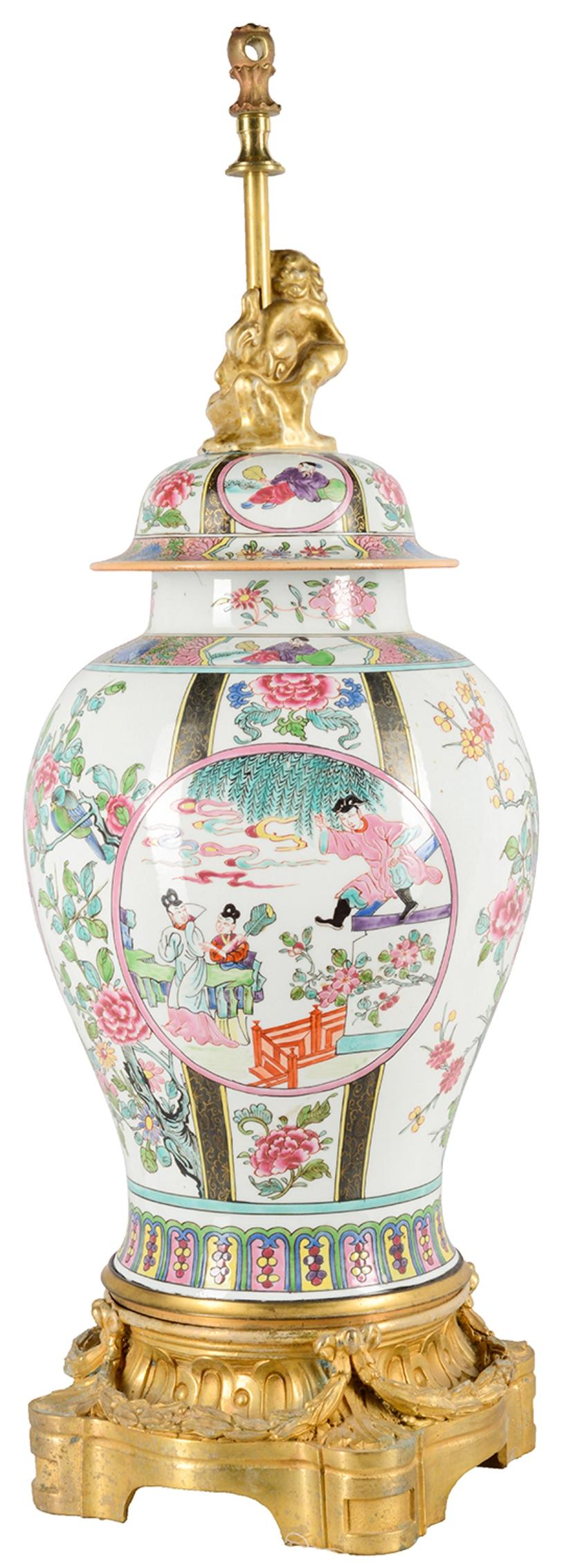 Porcelaine Vase/Lampe en porcelaine Samson de style Famille Rose du 19ème siècle en vente