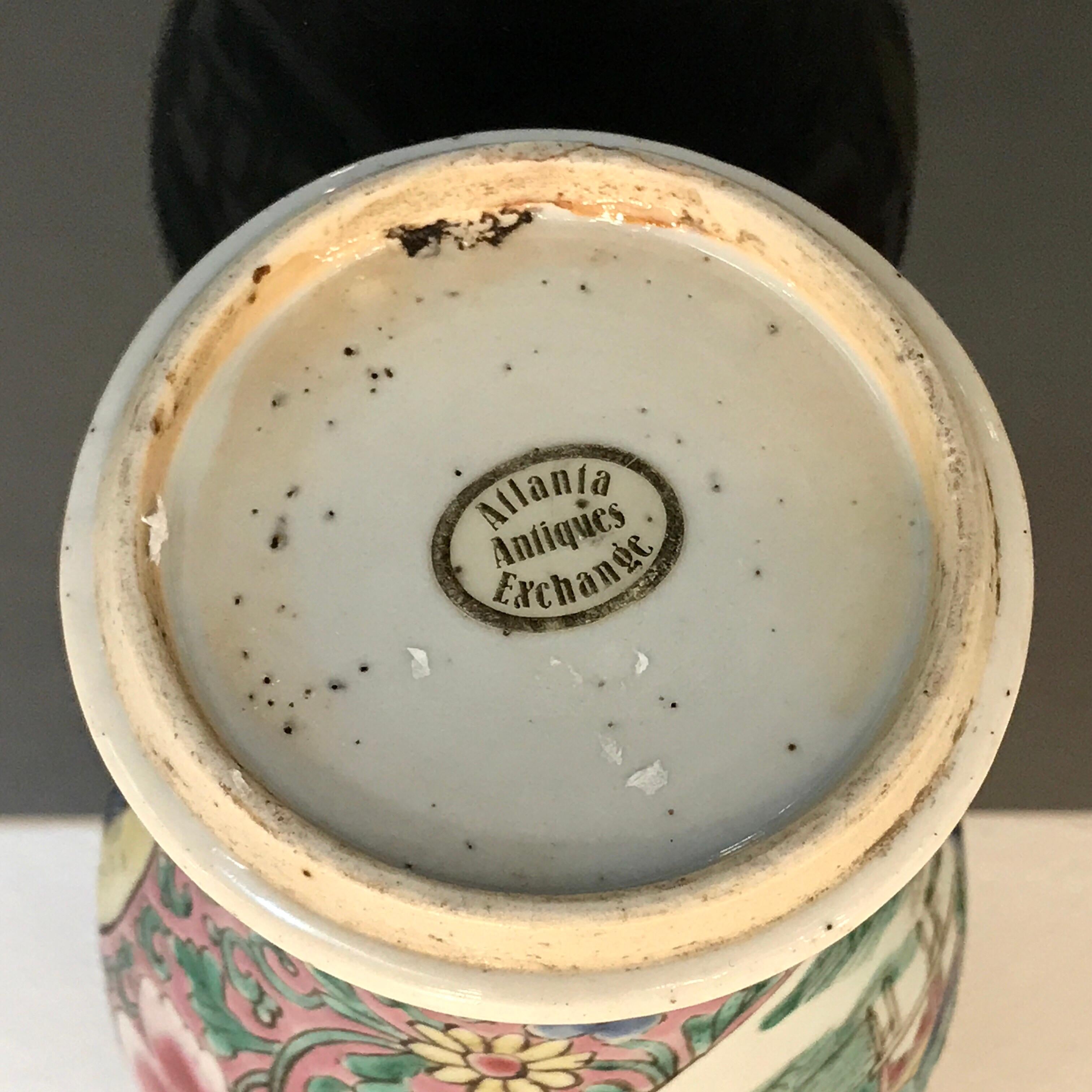 19th Century Famille Verte Chinese Export Vase For Sale 12