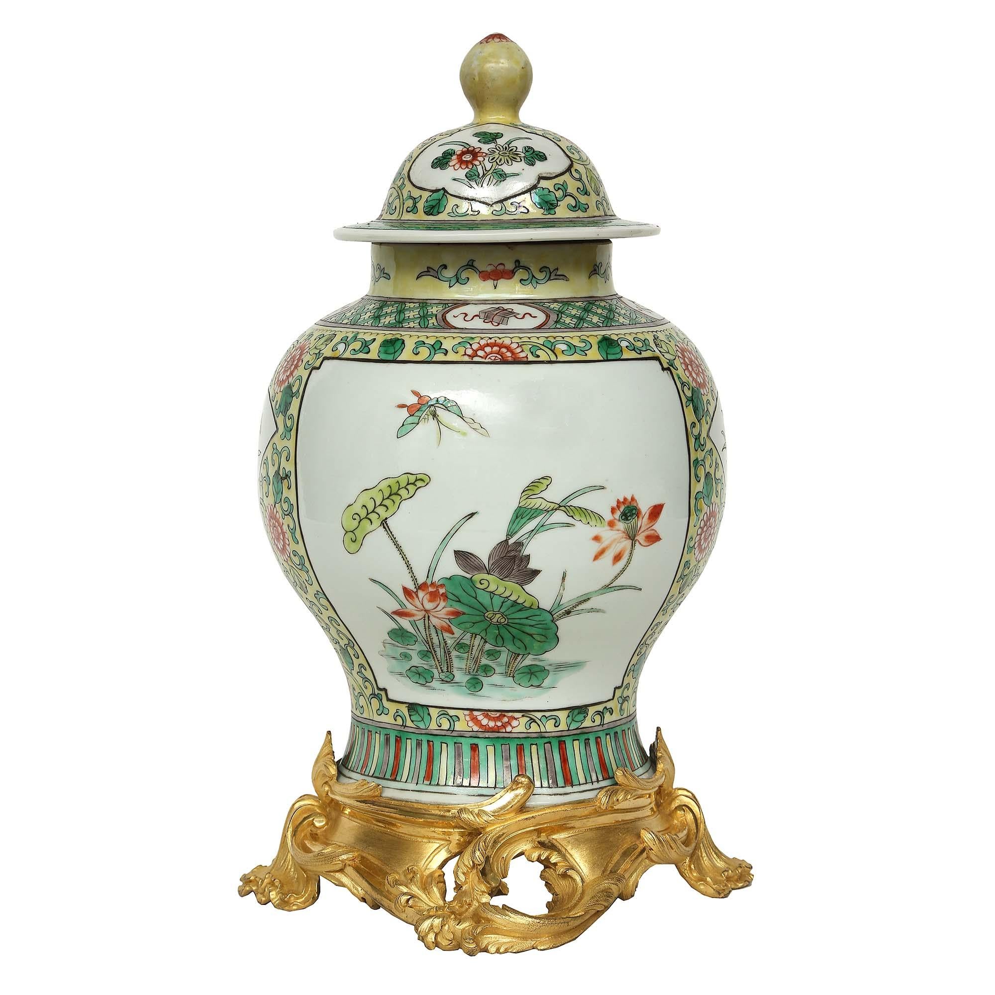 Louis XV 19th Century Famille Verte Chinese Porcelain Lidded Urn For Sale