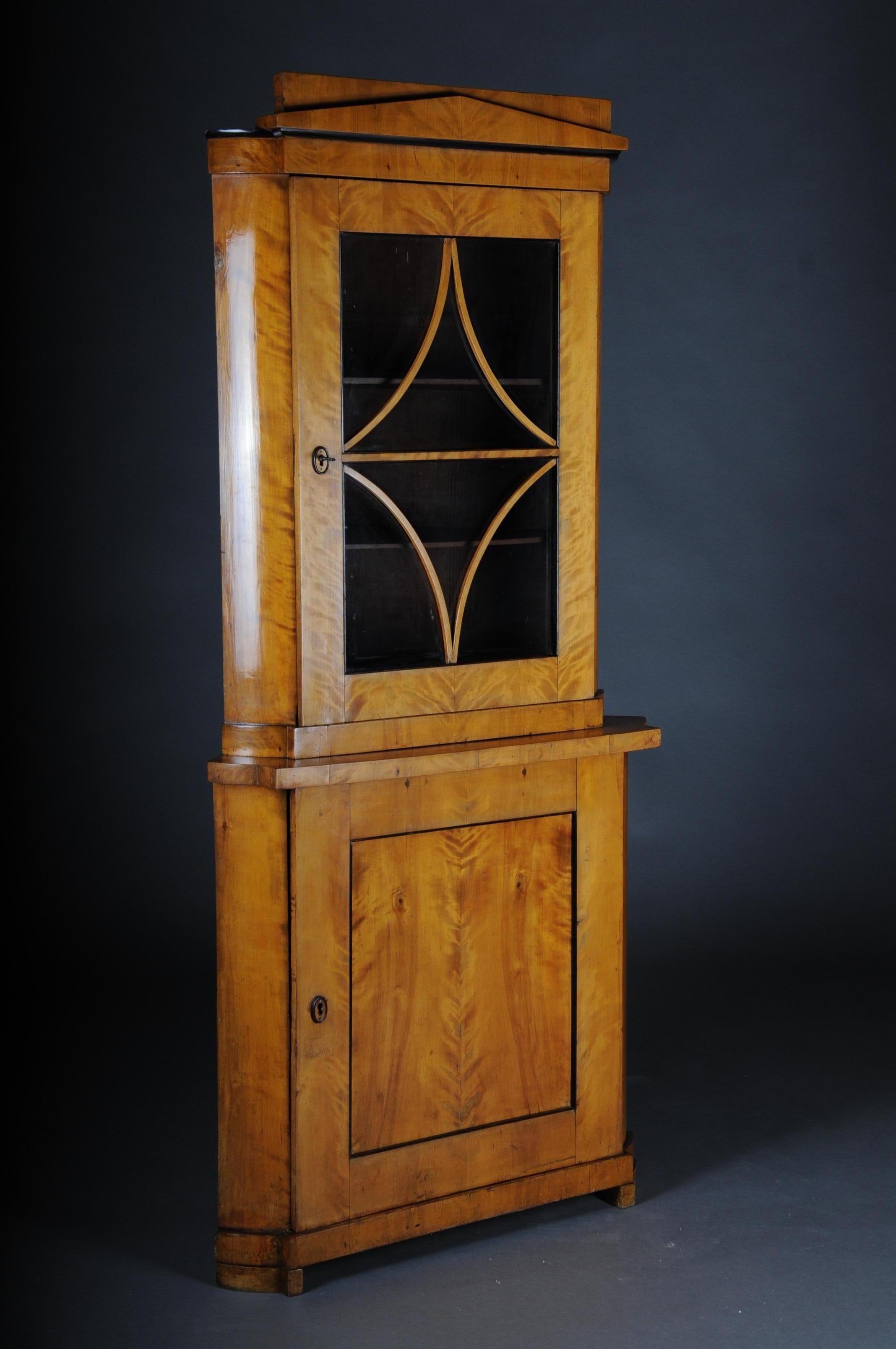 19th Century Fancy Biedermeier Corner Cupboard, Showcase, Birch For Sale 3