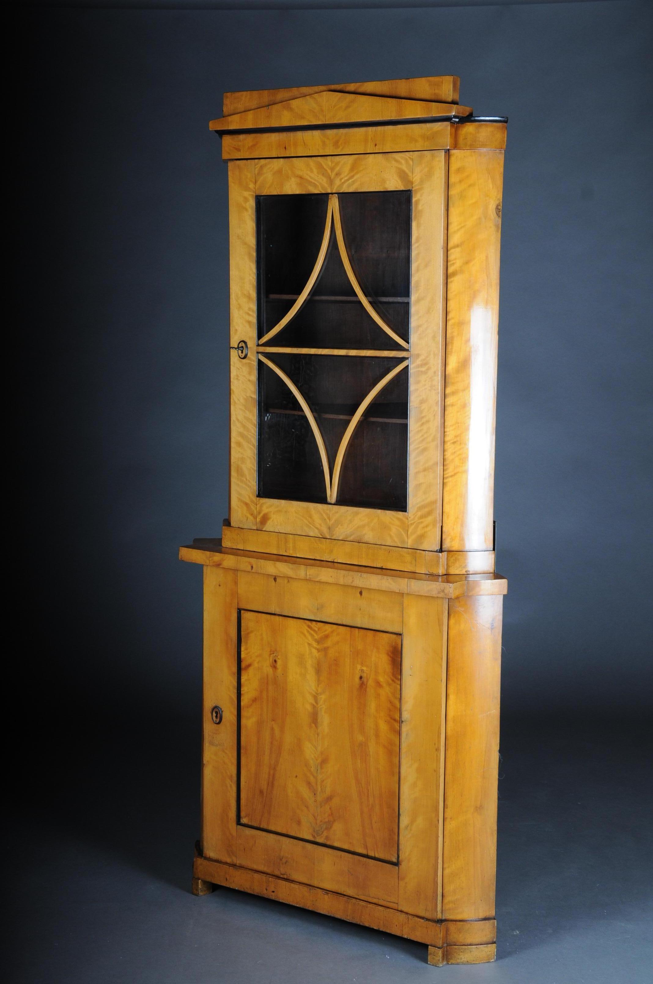 19th Century Fancy Biedermeier Corner Cupboard, Showcase, Birch For Sale 2