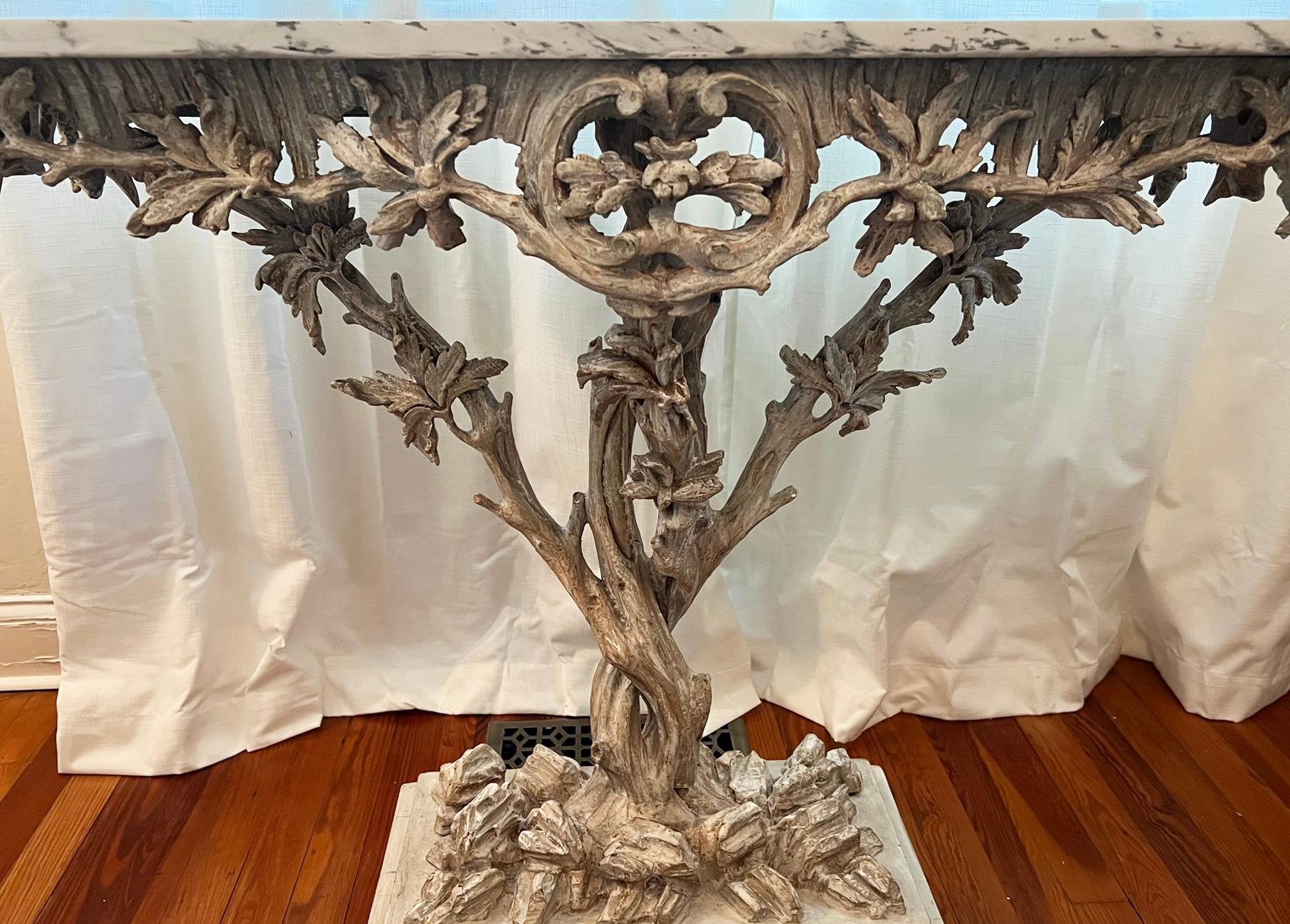 Console arboreale sculptée du 19ème siècle avec plateau en Carrare en vente 5