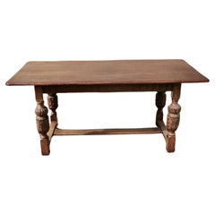 Mesa de refectorio de roble gótico de granja del siglo XIX     Se trata de una pieza grande