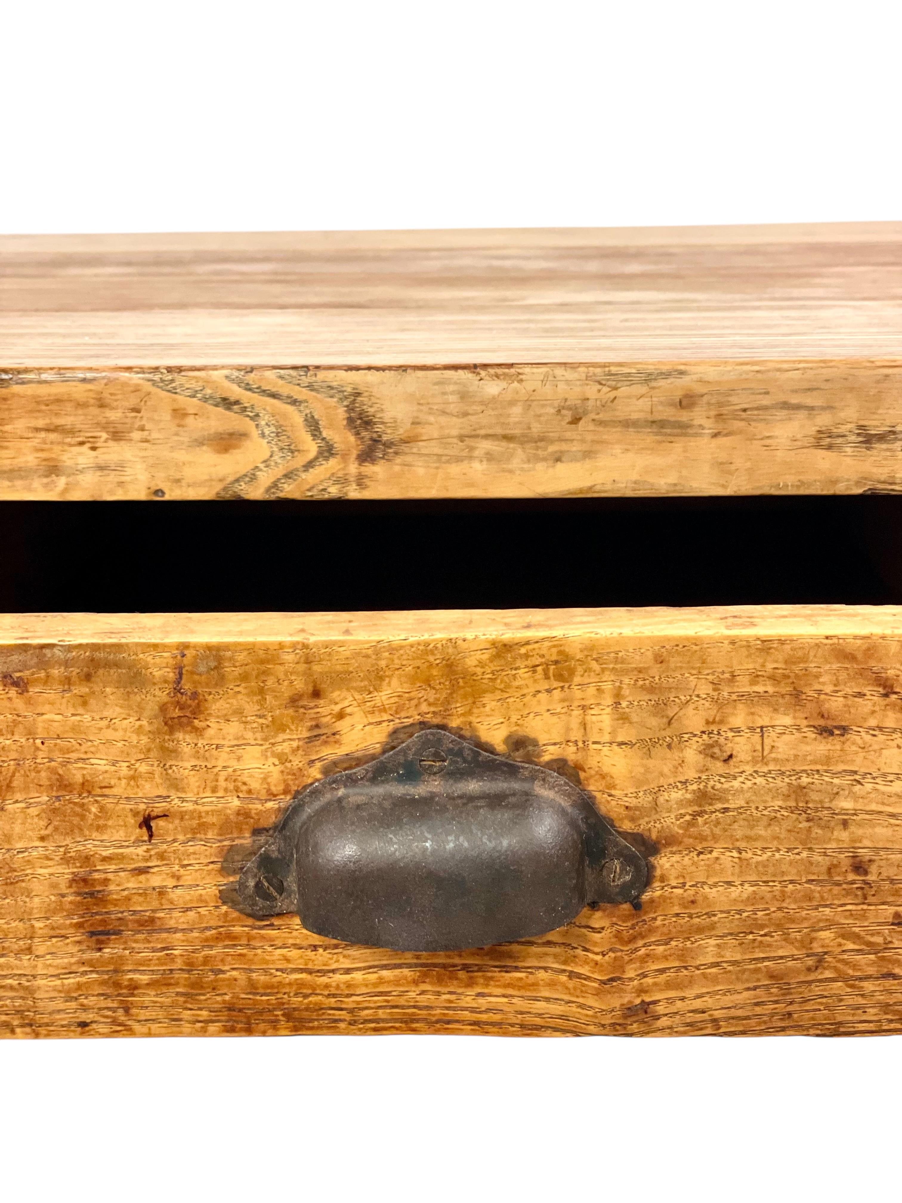 Table de ferme Bon état - En vente à LA CIOTAT, FR
