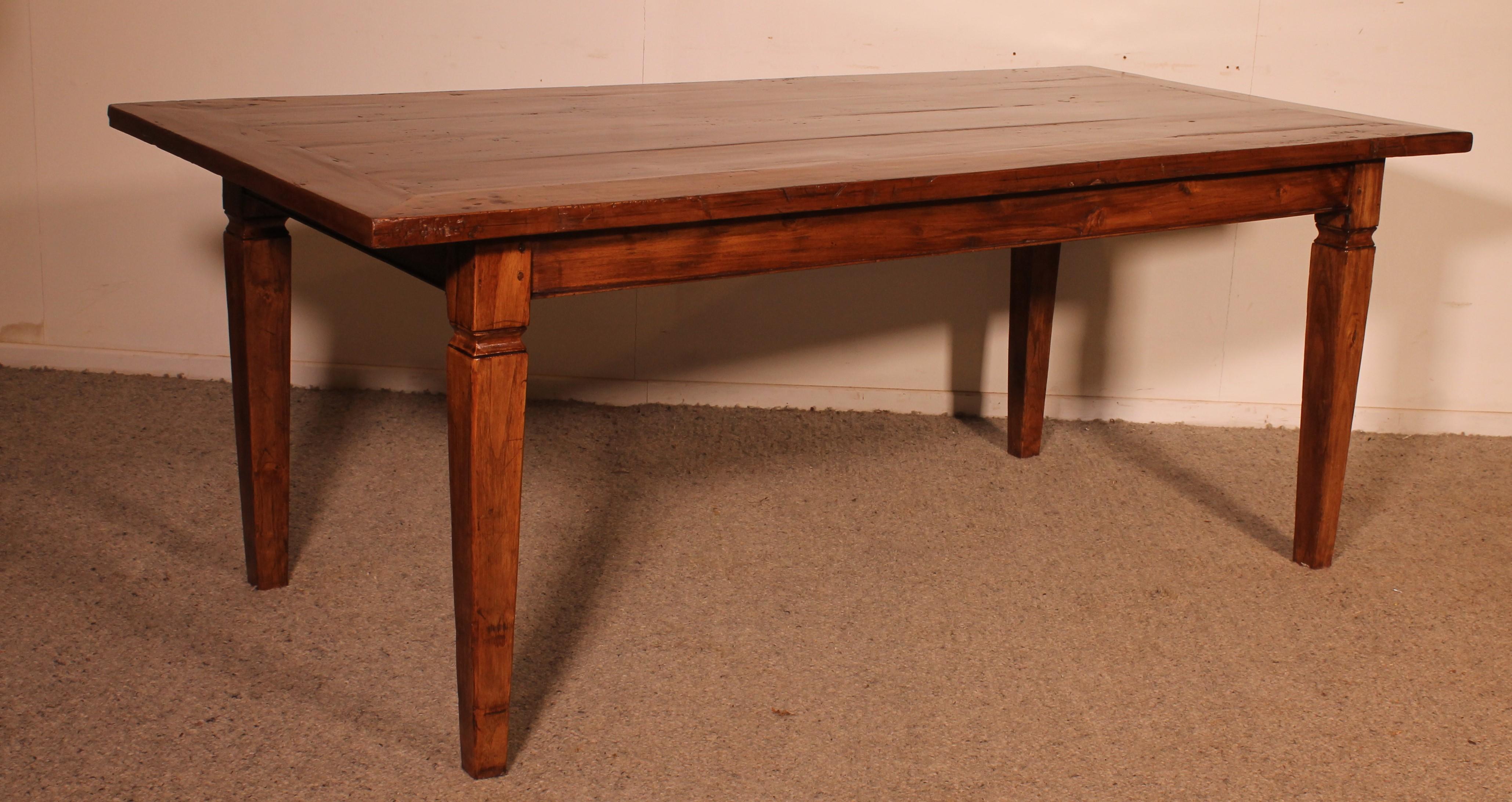 19th Century Farmhouse Table - Netherlands With A Width Of 94cm In Good Condition For Sale In Brussels, Brussels