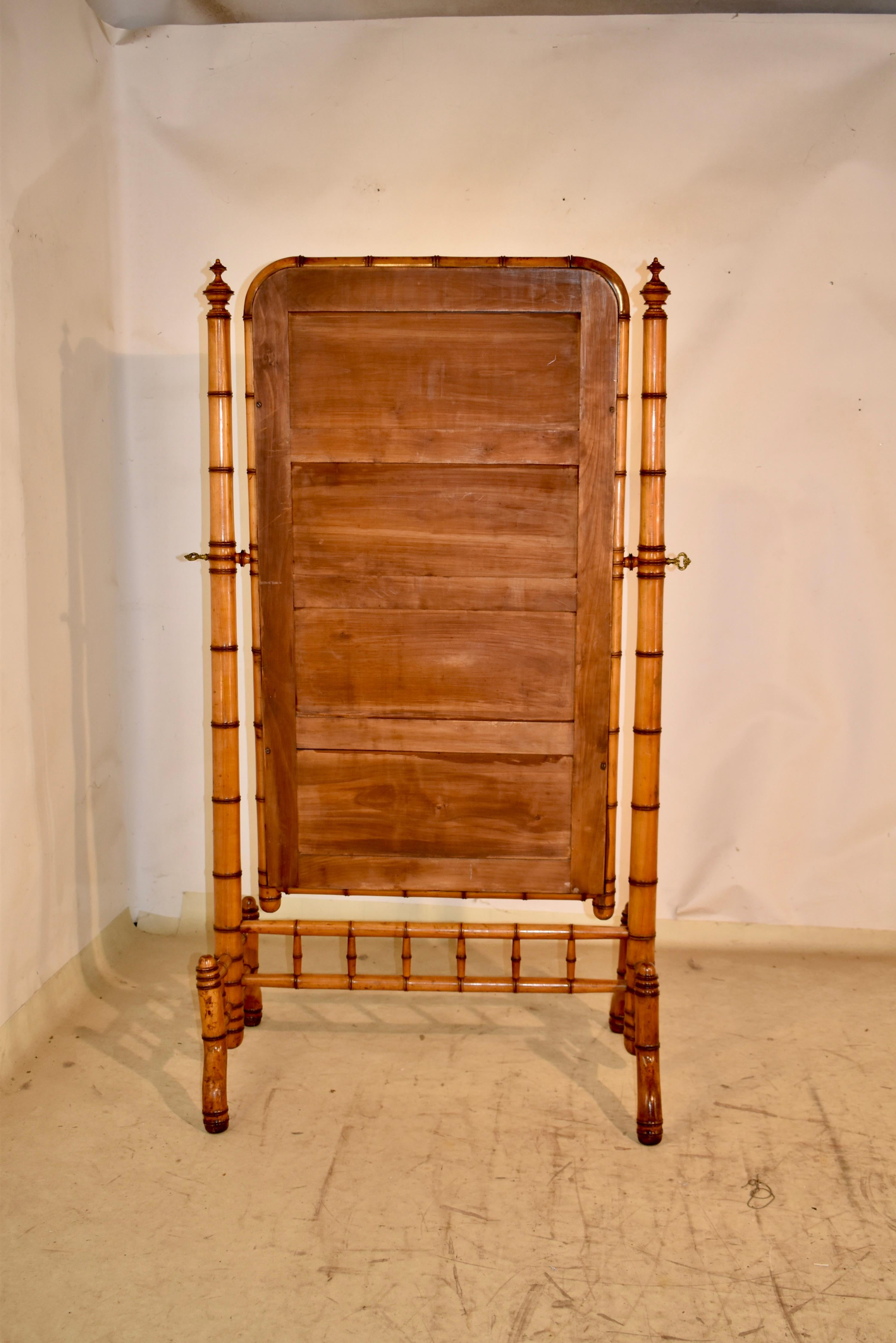 Specchio chevale in finto bambù del XIX secolo in vendita 5