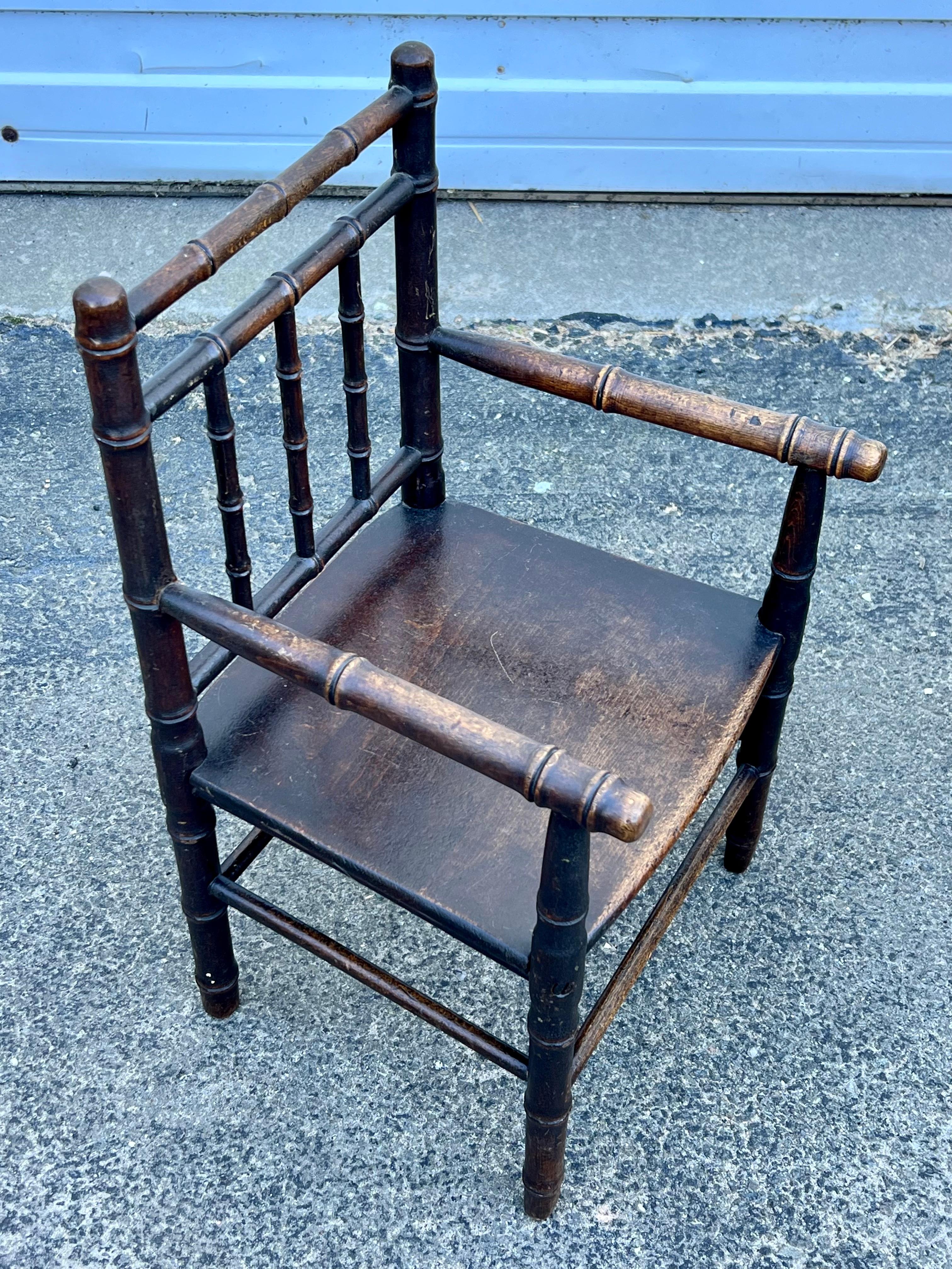 English 19th Century Faux Bamboo Child's Chair For Sale
