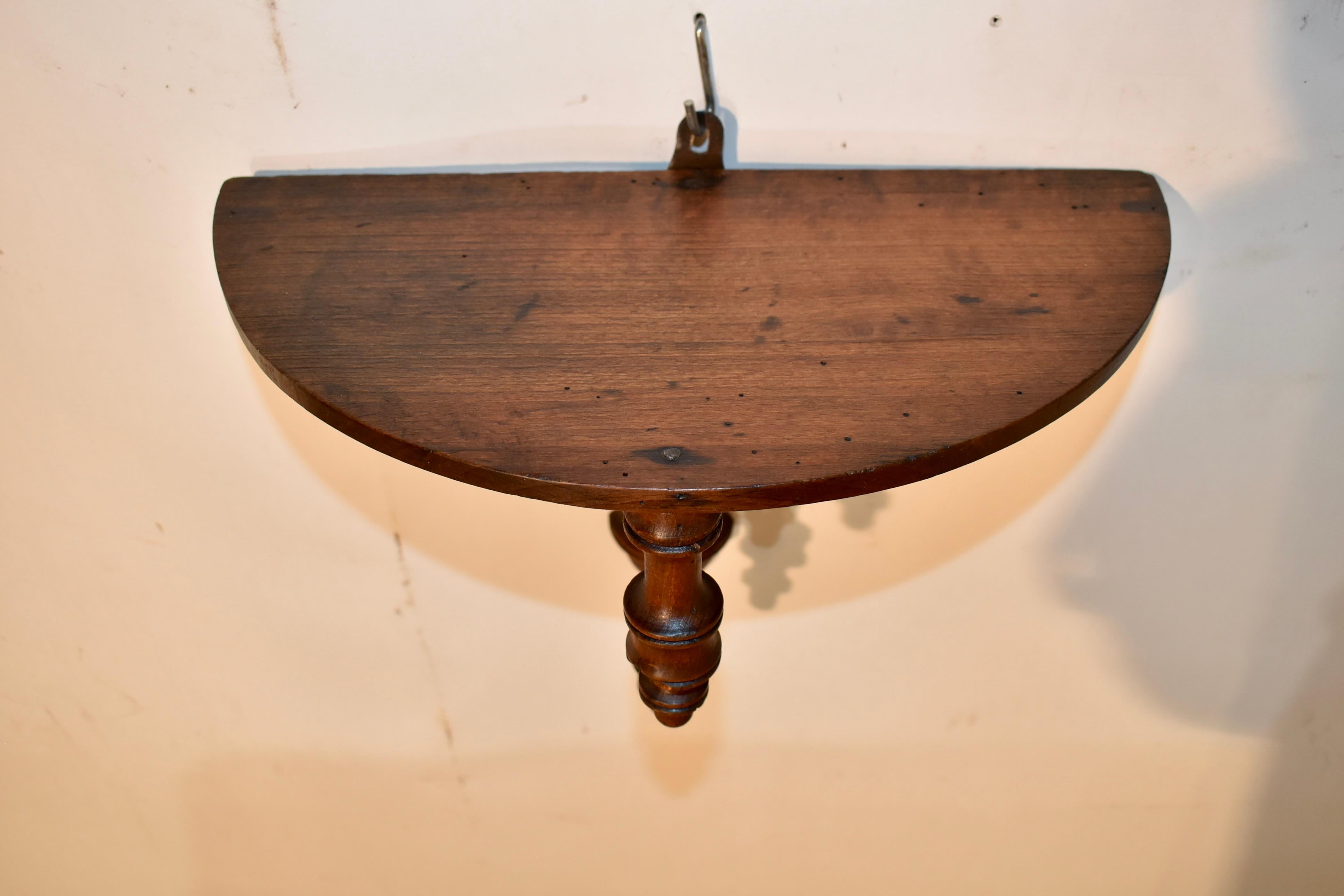 19th Century Faux Bamboo Wall Bracket Shelf In Good Condition For Sale In High Point, NC