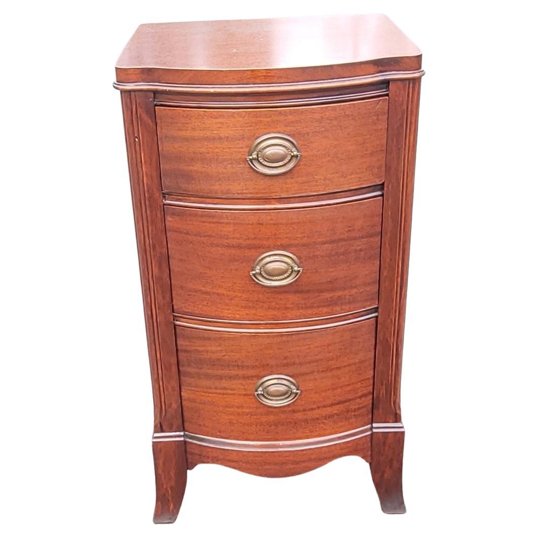 19th Century Federal Bowfront Mahogany Bedside Chest Nightstand