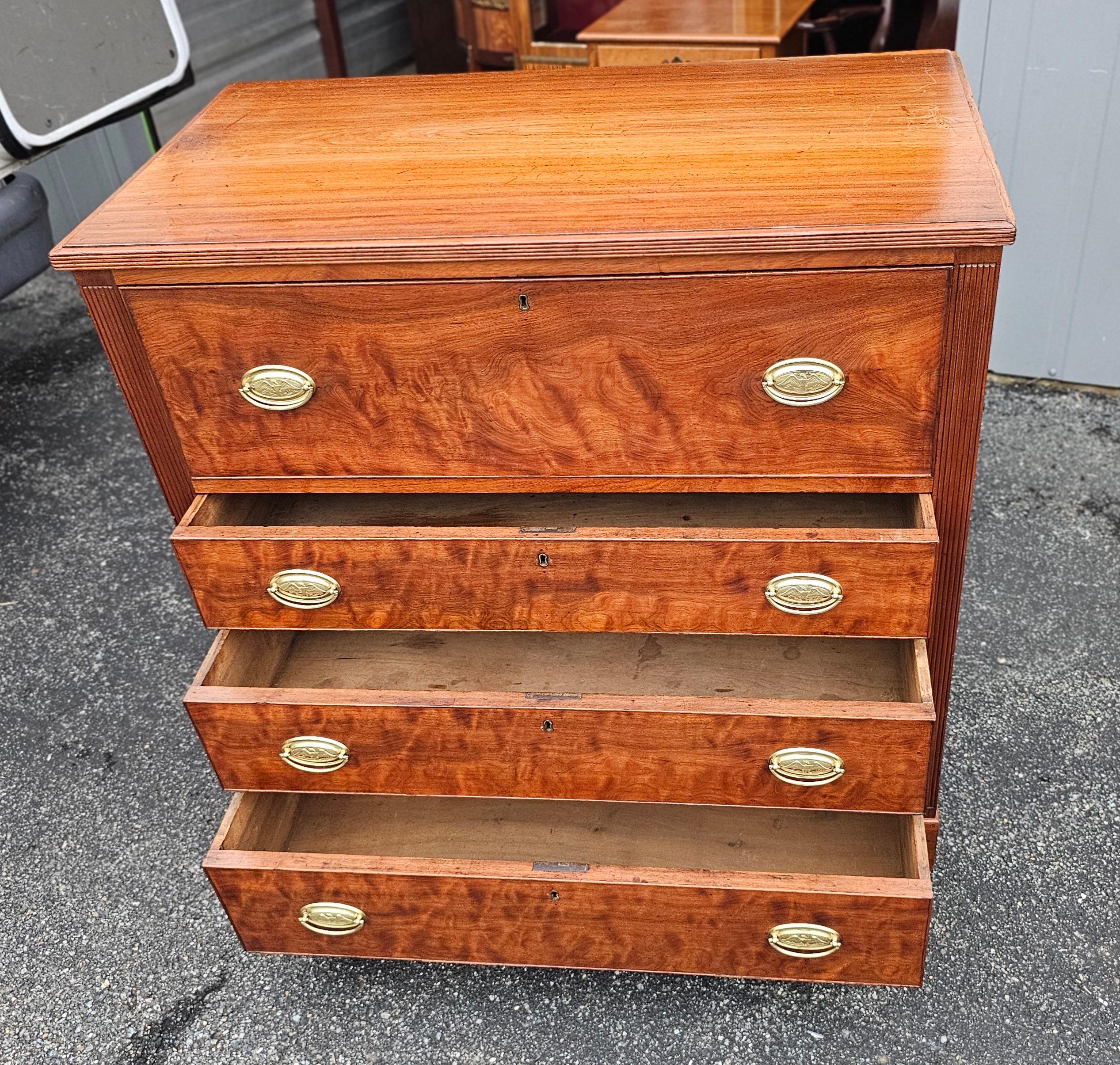 19th Century Federal Curly Tiger Figured Walnut Butler's Fall Front Desk For Sale 8