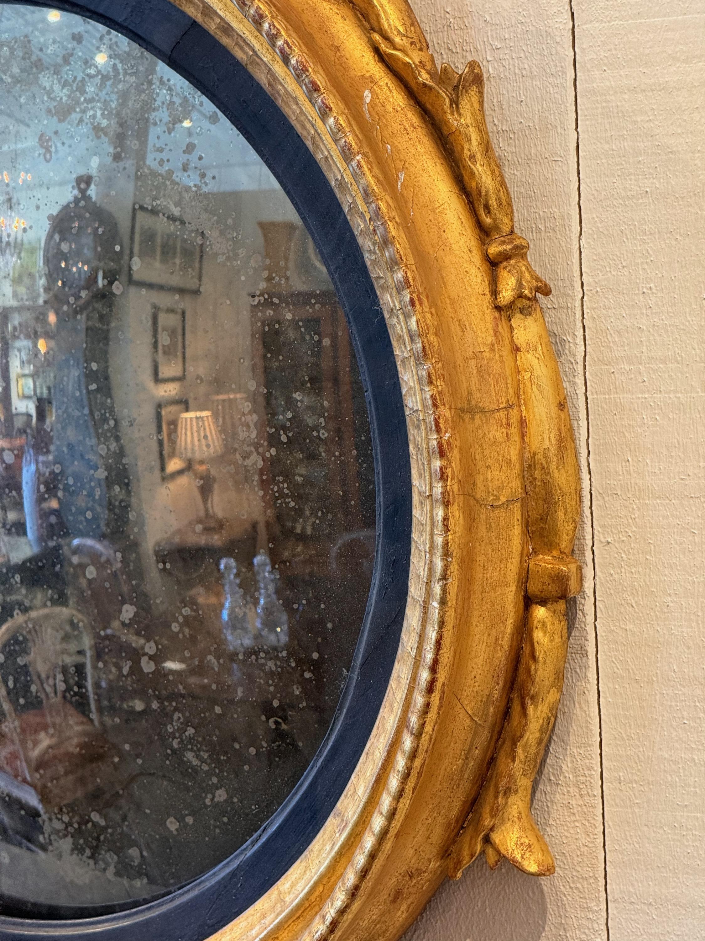19th Century Federal Giltwood Convex Eagle Mirror For Sale 1