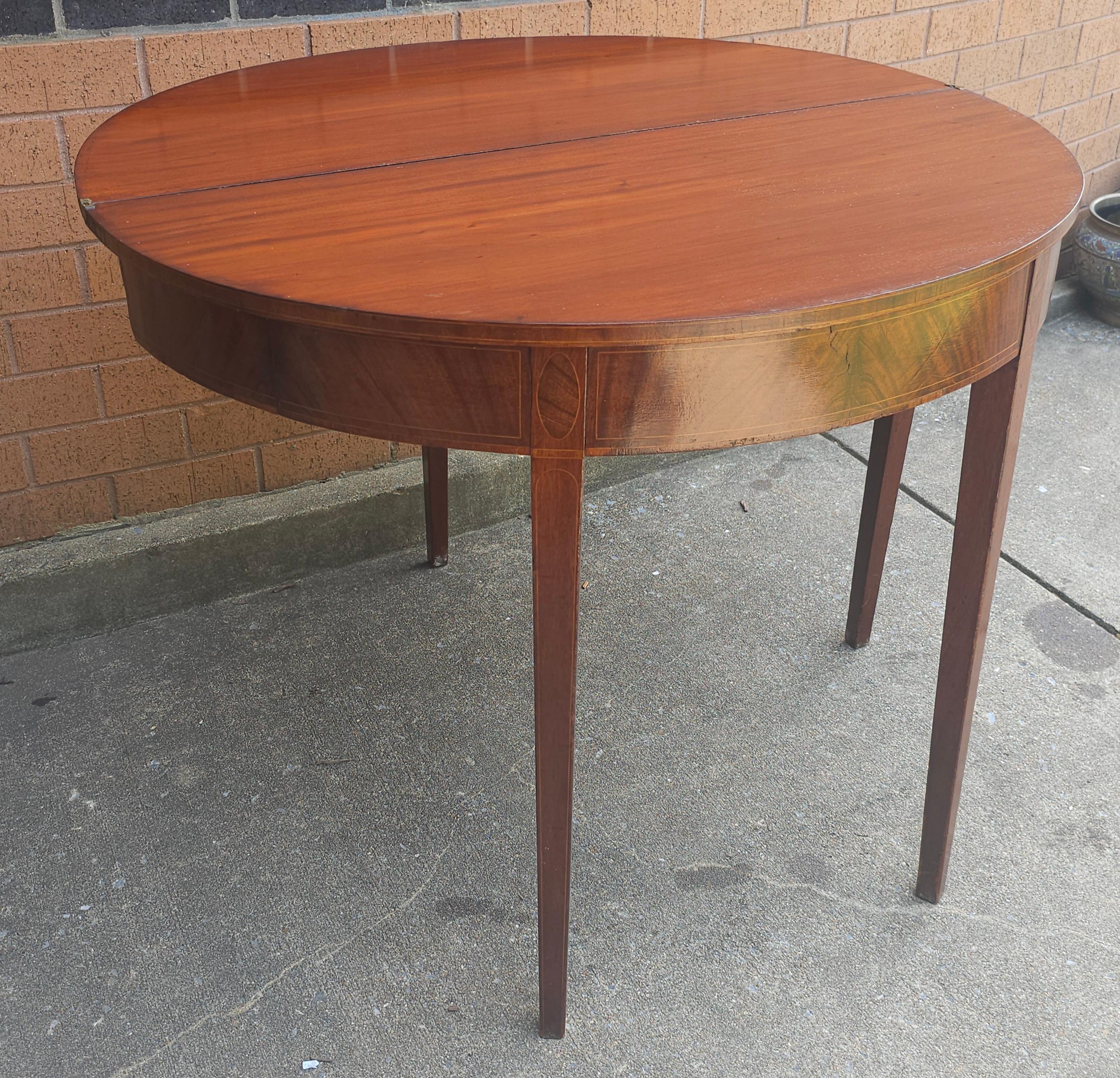 19th Century Federal Inlaid Mahogany Demilune Fold Top Console / Card Table For Sale 5